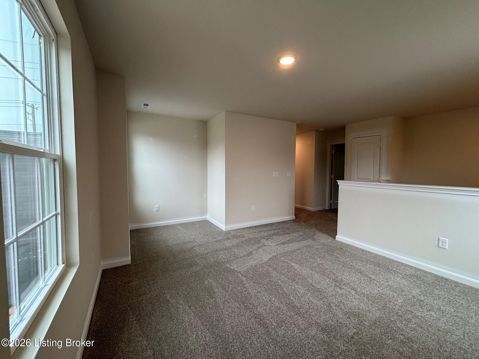 103 Ardmore Crossing Dr Property Photo 14