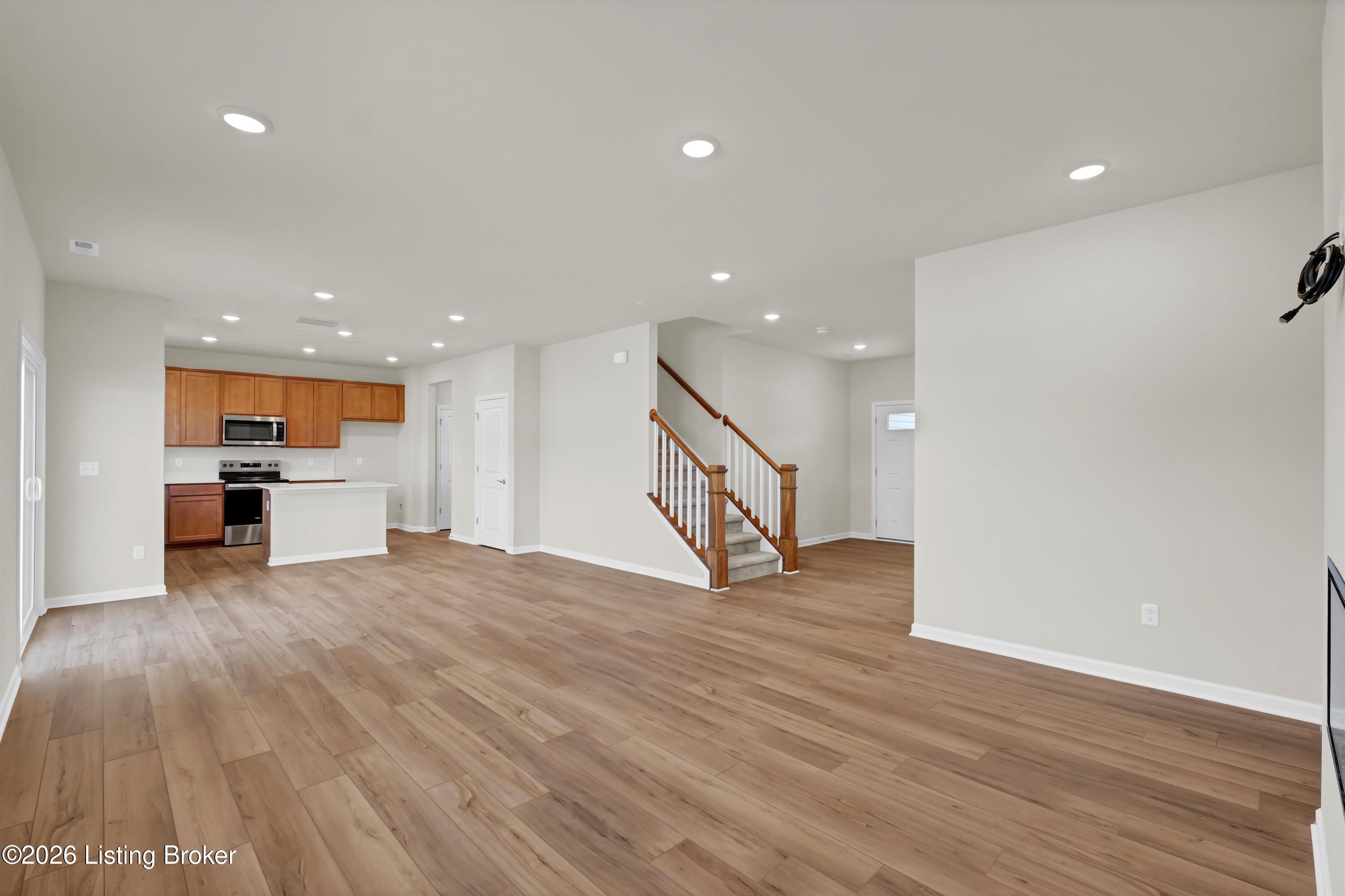 8417 Hollis Vw Way Property Photo 16