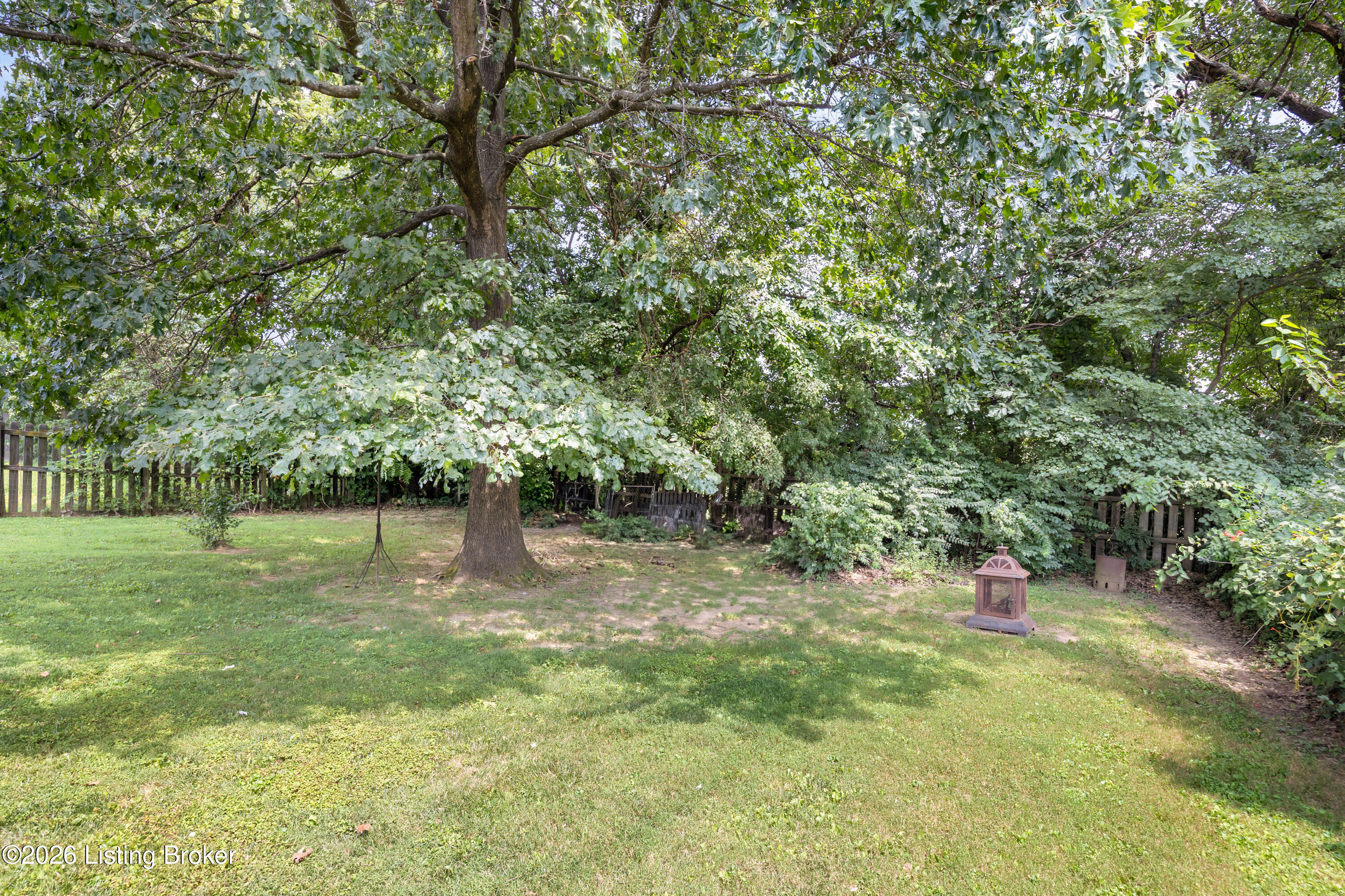 108 Pittsburg St Property Photo 19