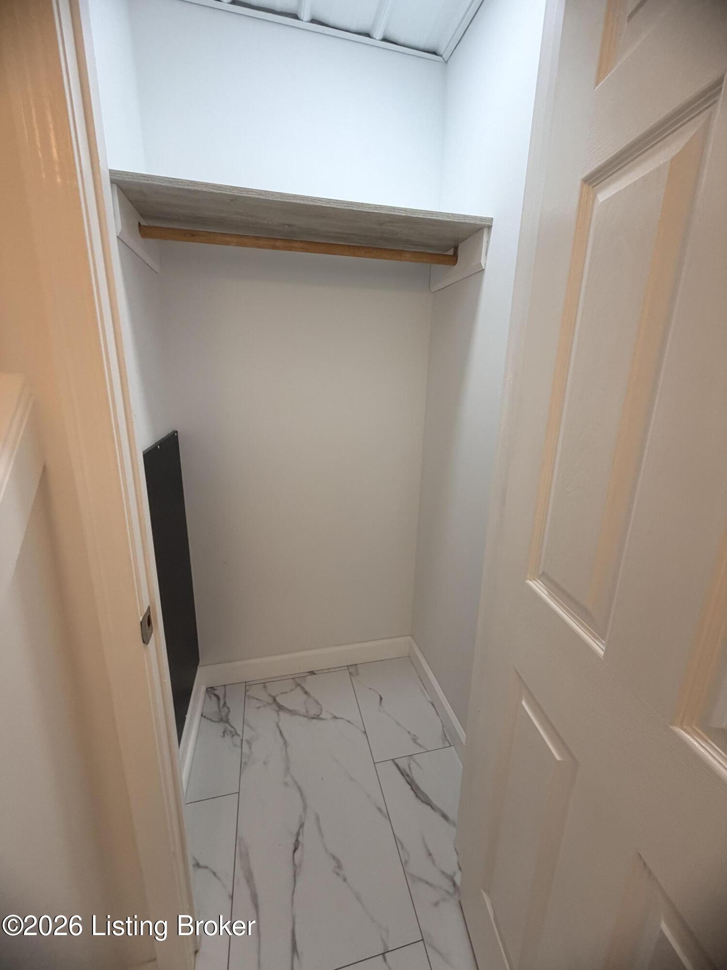 611 5th St Property Photo 10