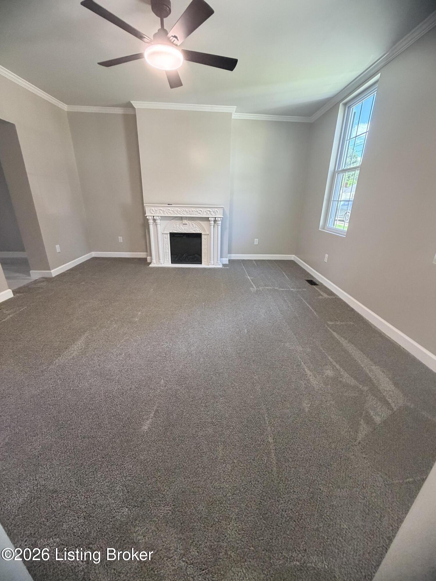 611 5th St Property Photo 14