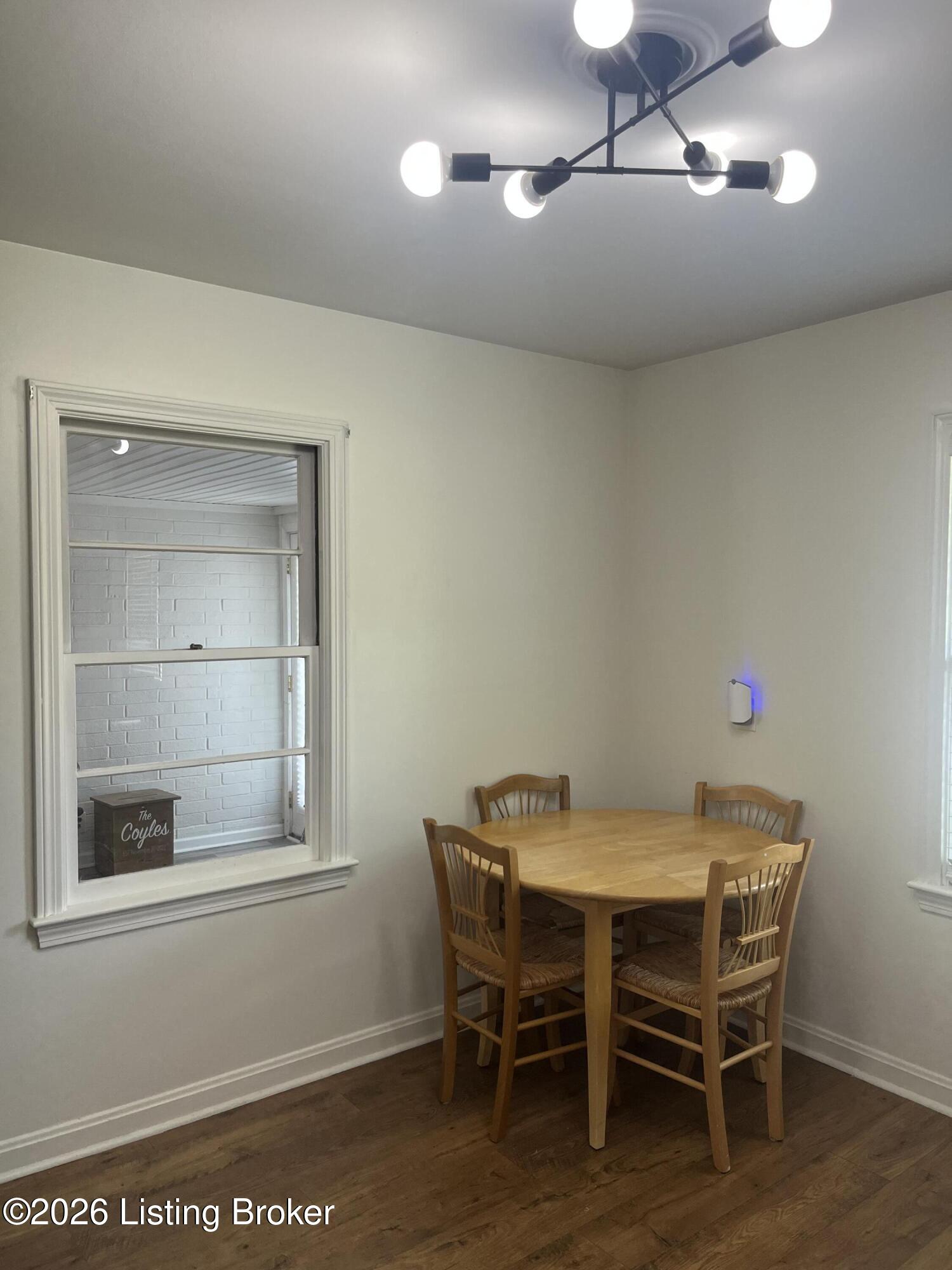 2024 Dixie Garden Dr Property Photo 17