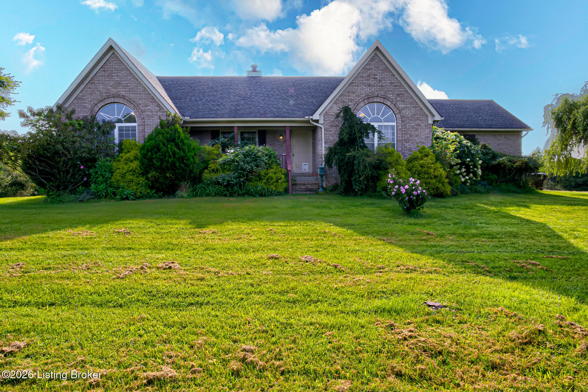 2660 Wolf-pen Rd Property Photo 1
