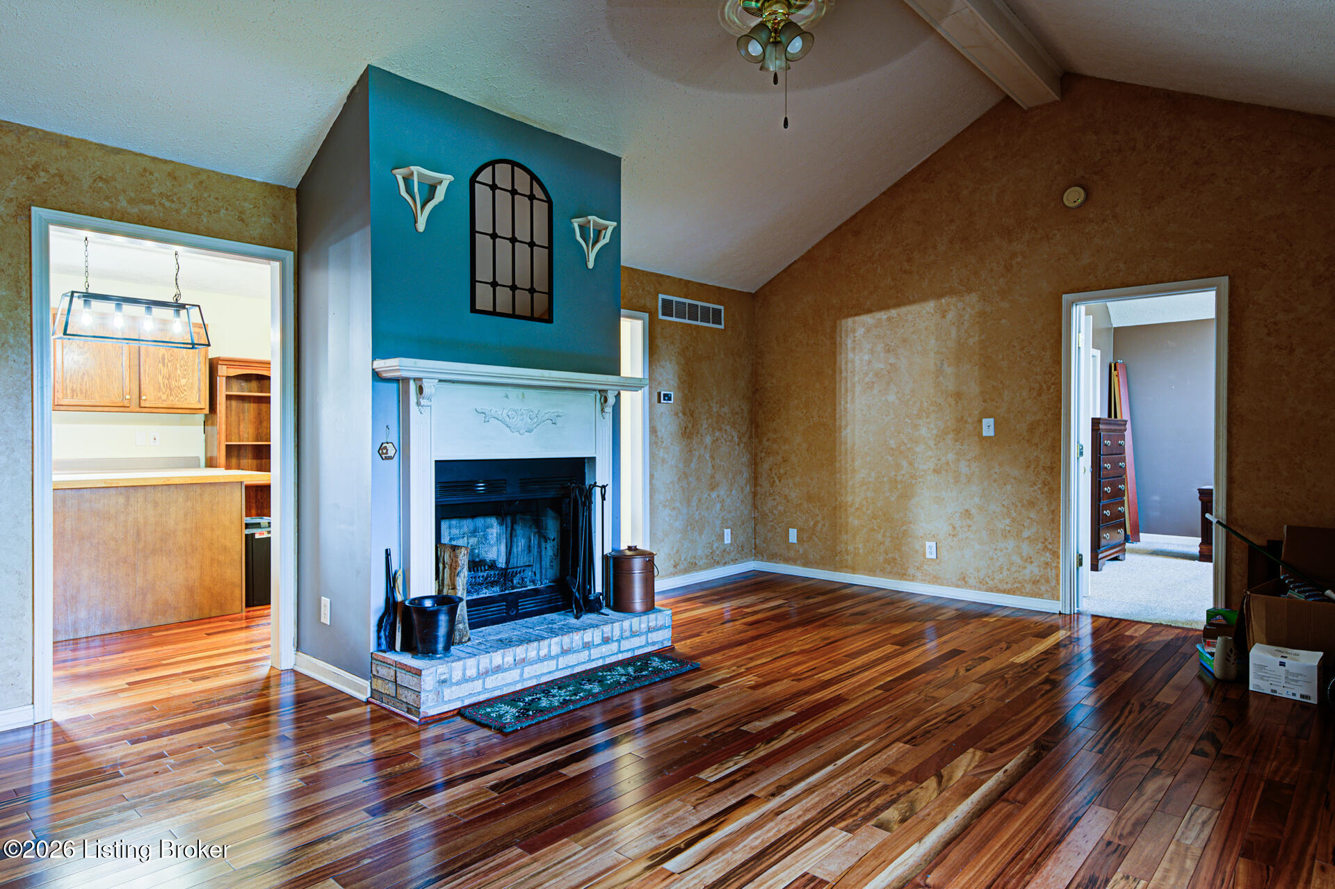 2660 Wolf-pen Rd Property Photo 4