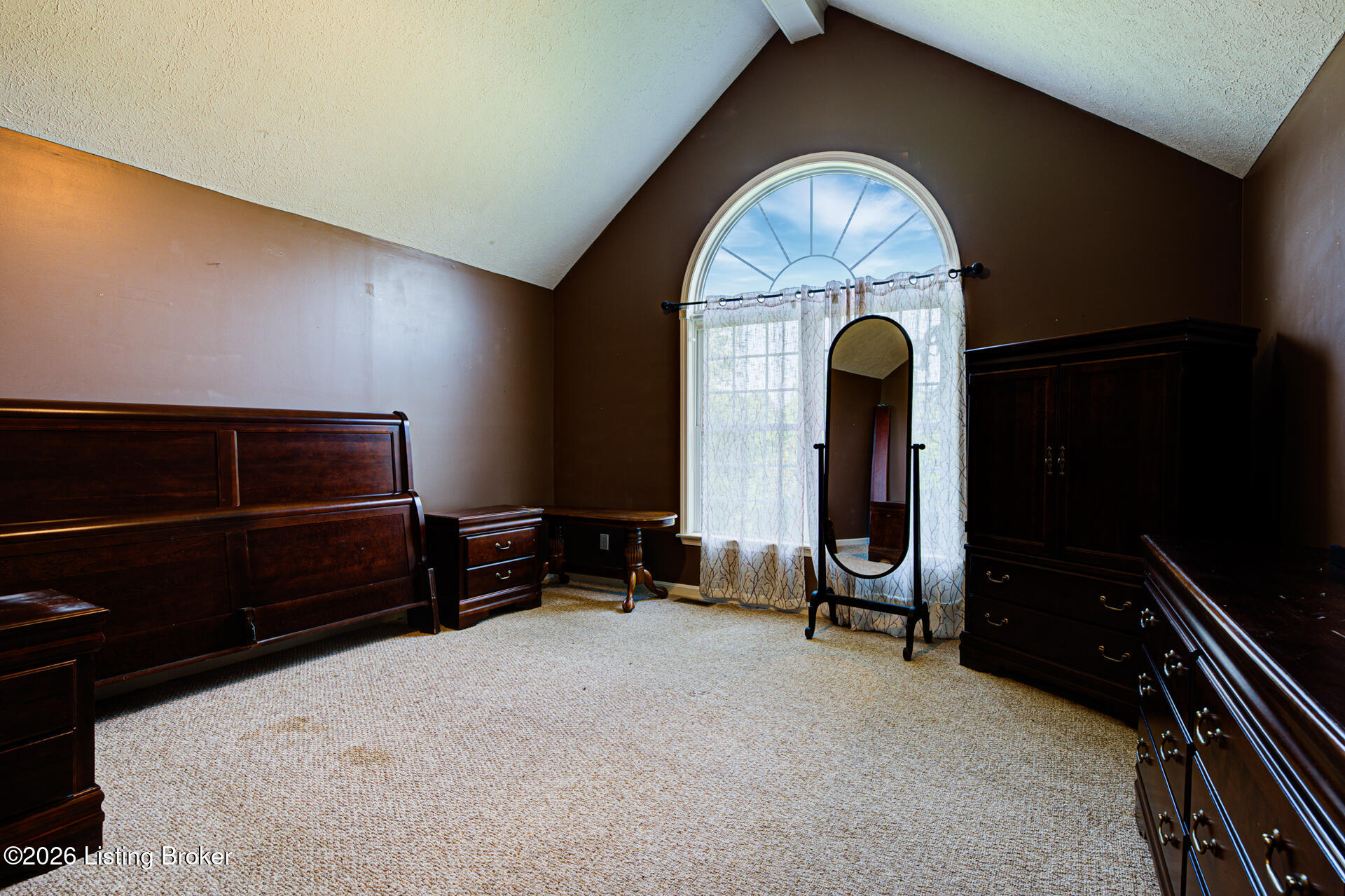 2660 Wolf-pen Rd Property Photo 8