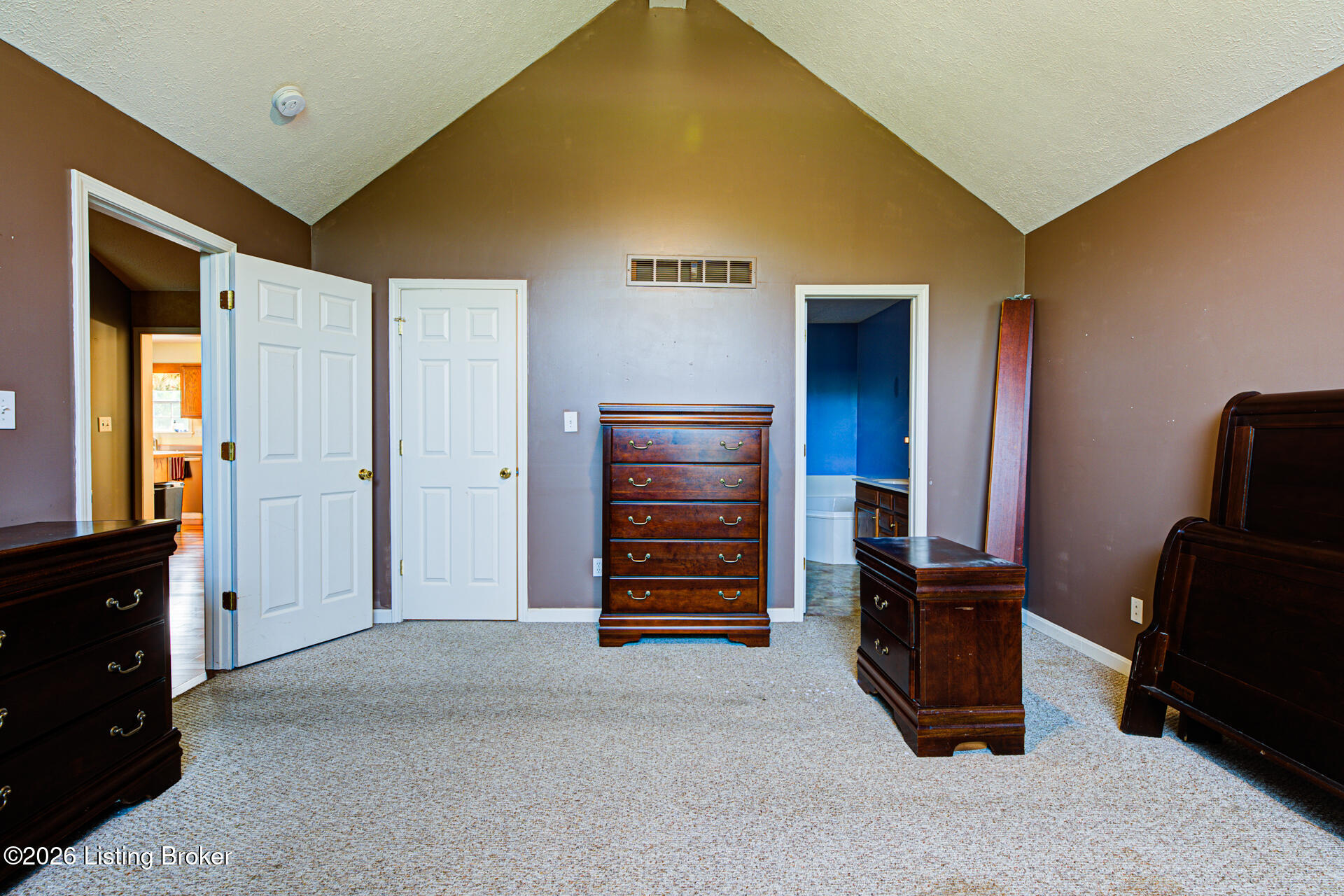 2660 Wolf-pen Rd Property Photo 9