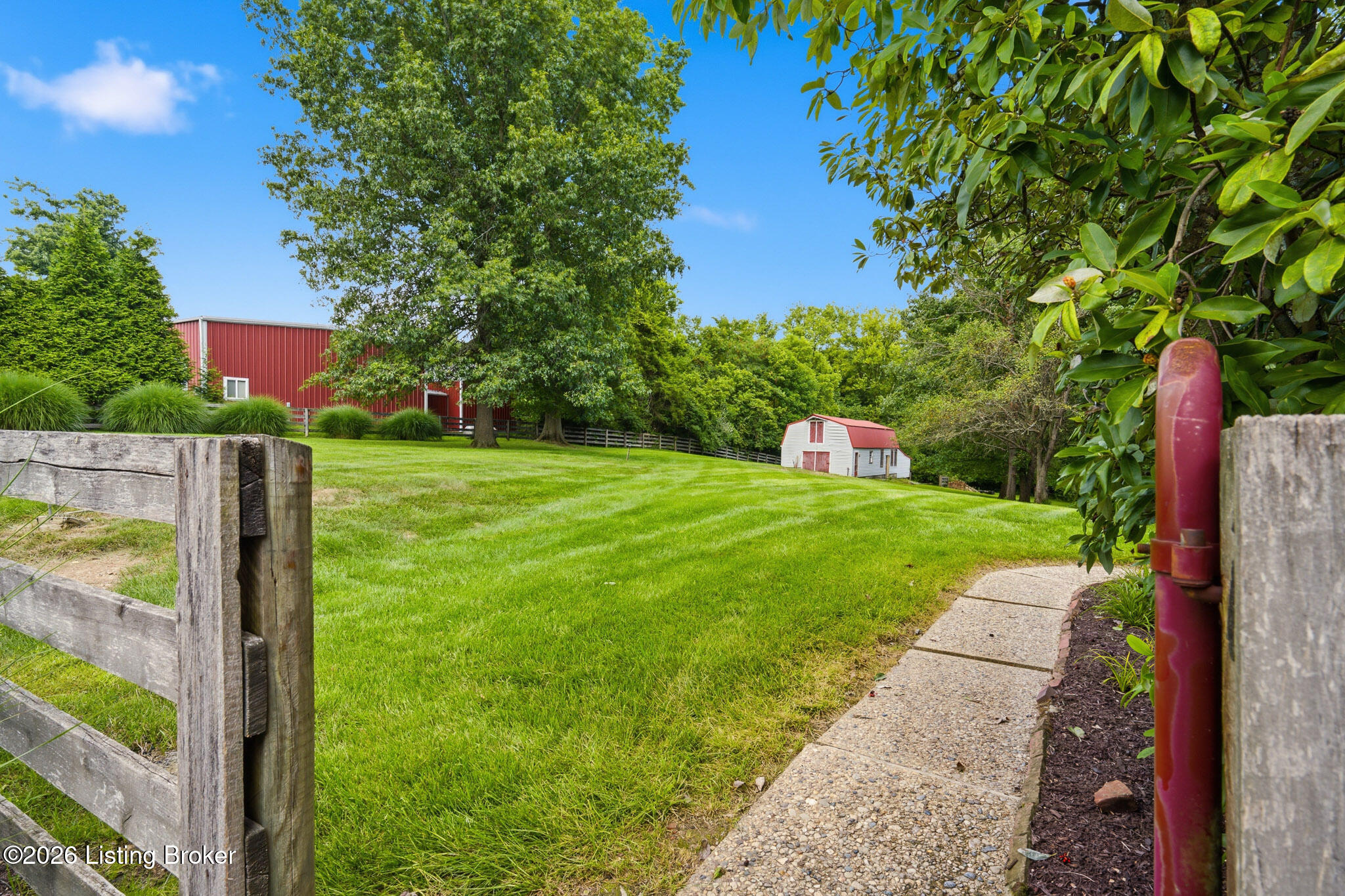 4205 Evergreen Rd Property Photo 53