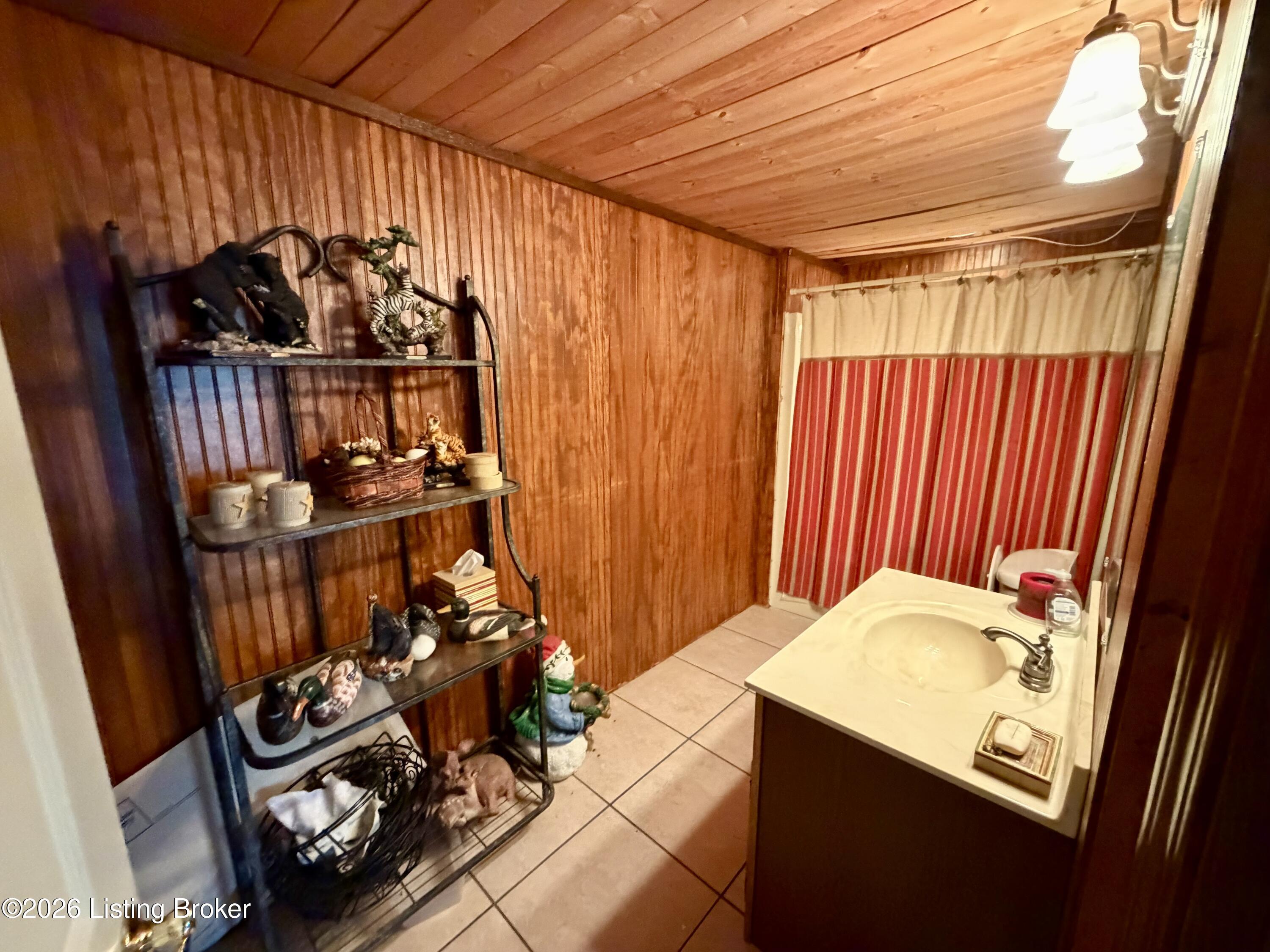 354 Deacon Trace Rd Property Photo 24