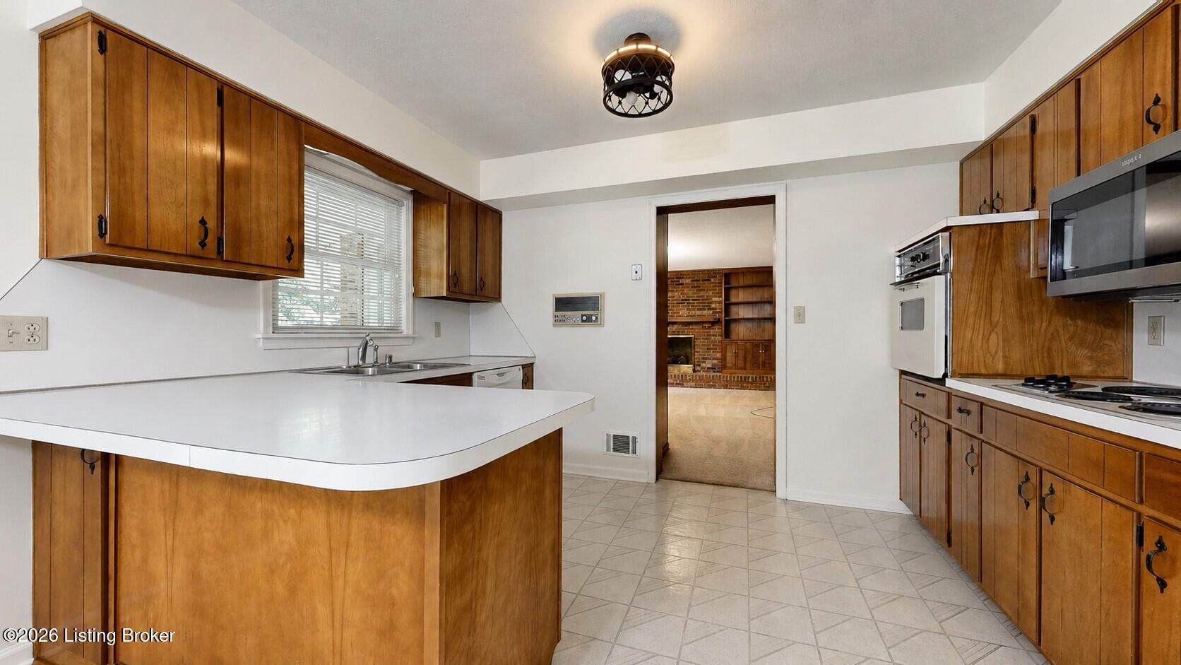 3406 Stony Brook Dr Property Photo 11