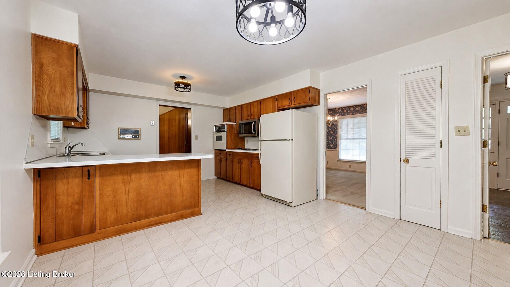 3406 Stony Brook Dr Property Photo 12