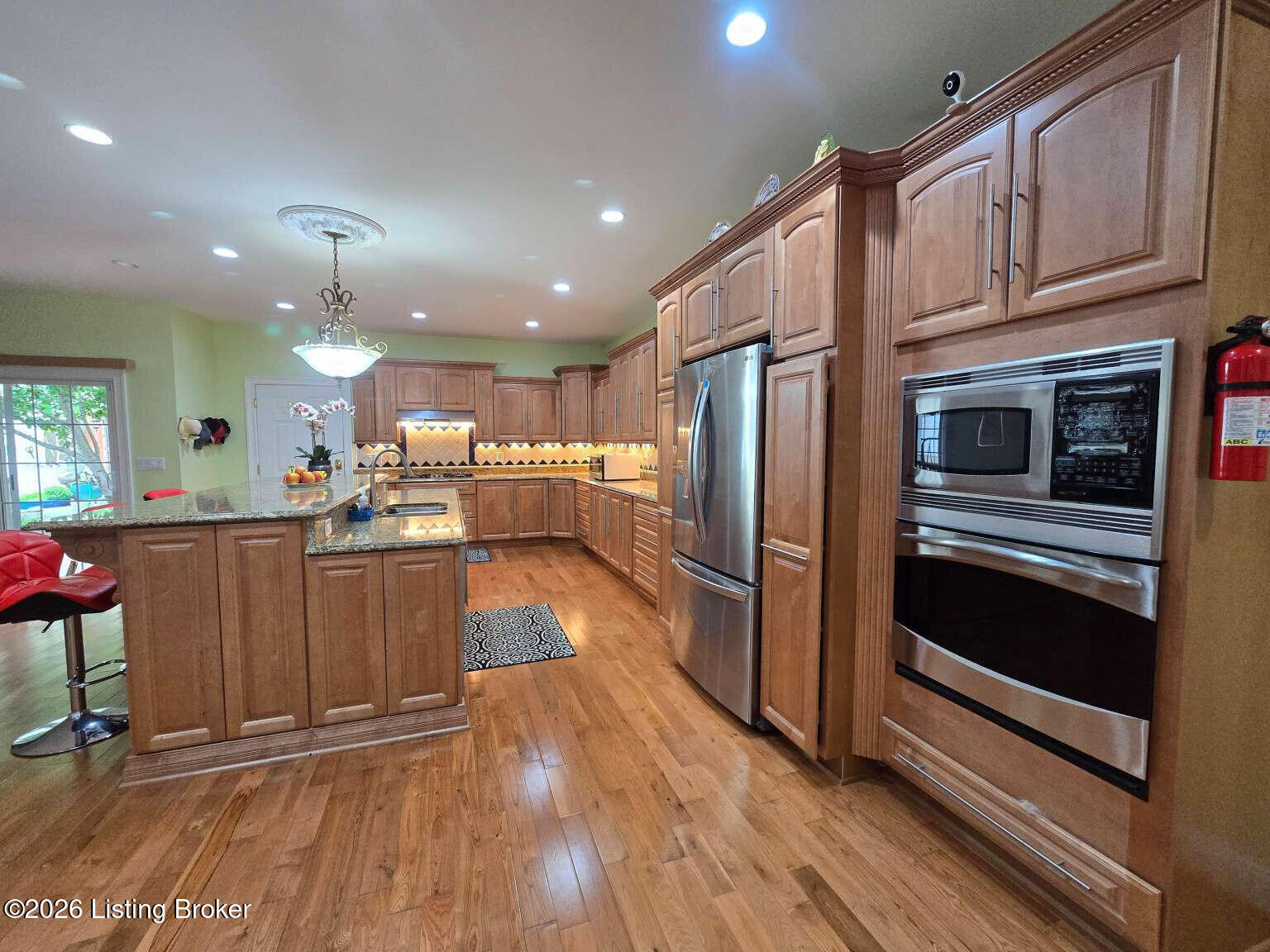 5806 New Cut Rd Property Photo 9