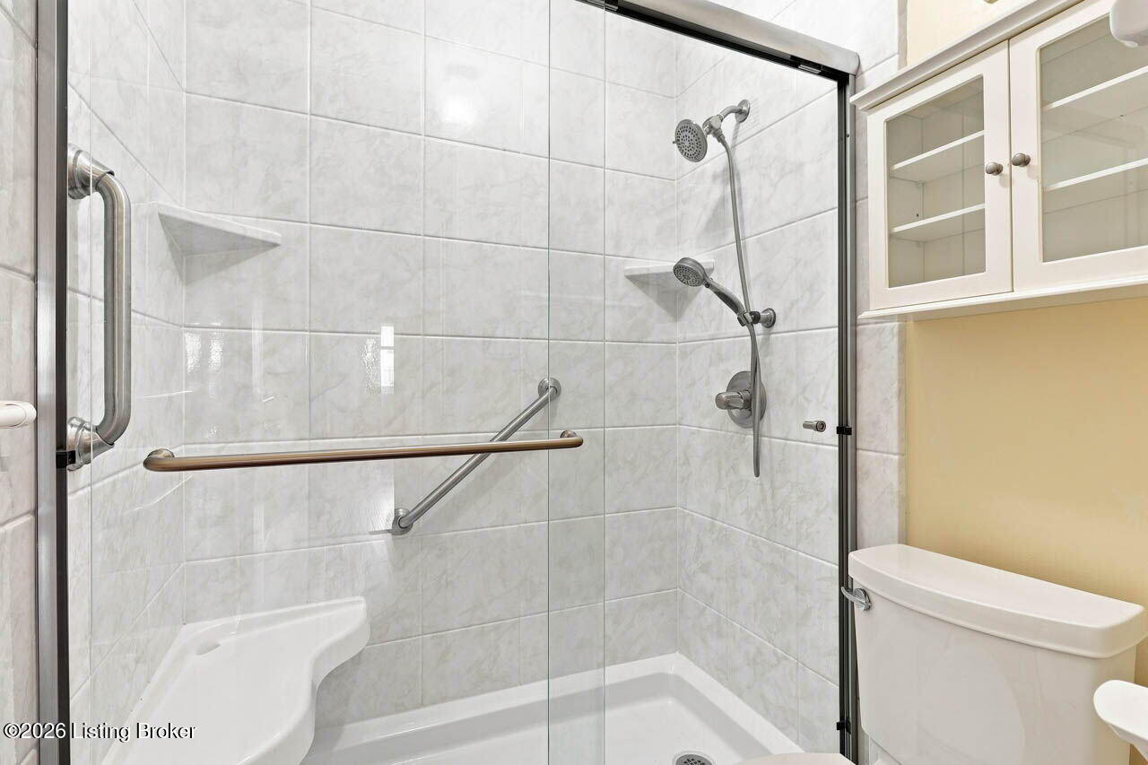 3030 Breckenridge Ln 208 Property Photo 27