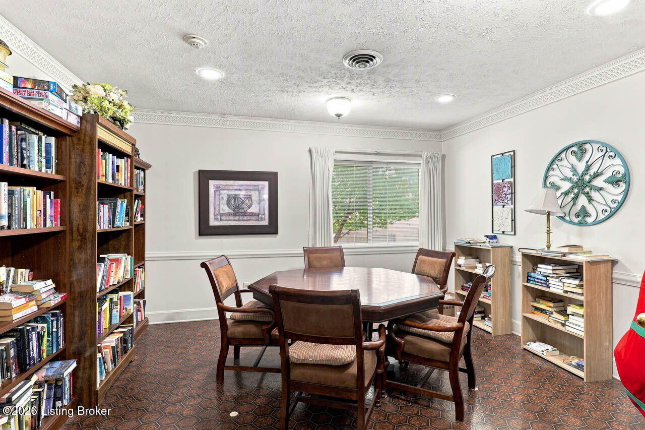 3030 Breckenridge Ln 208 Property Photo 34