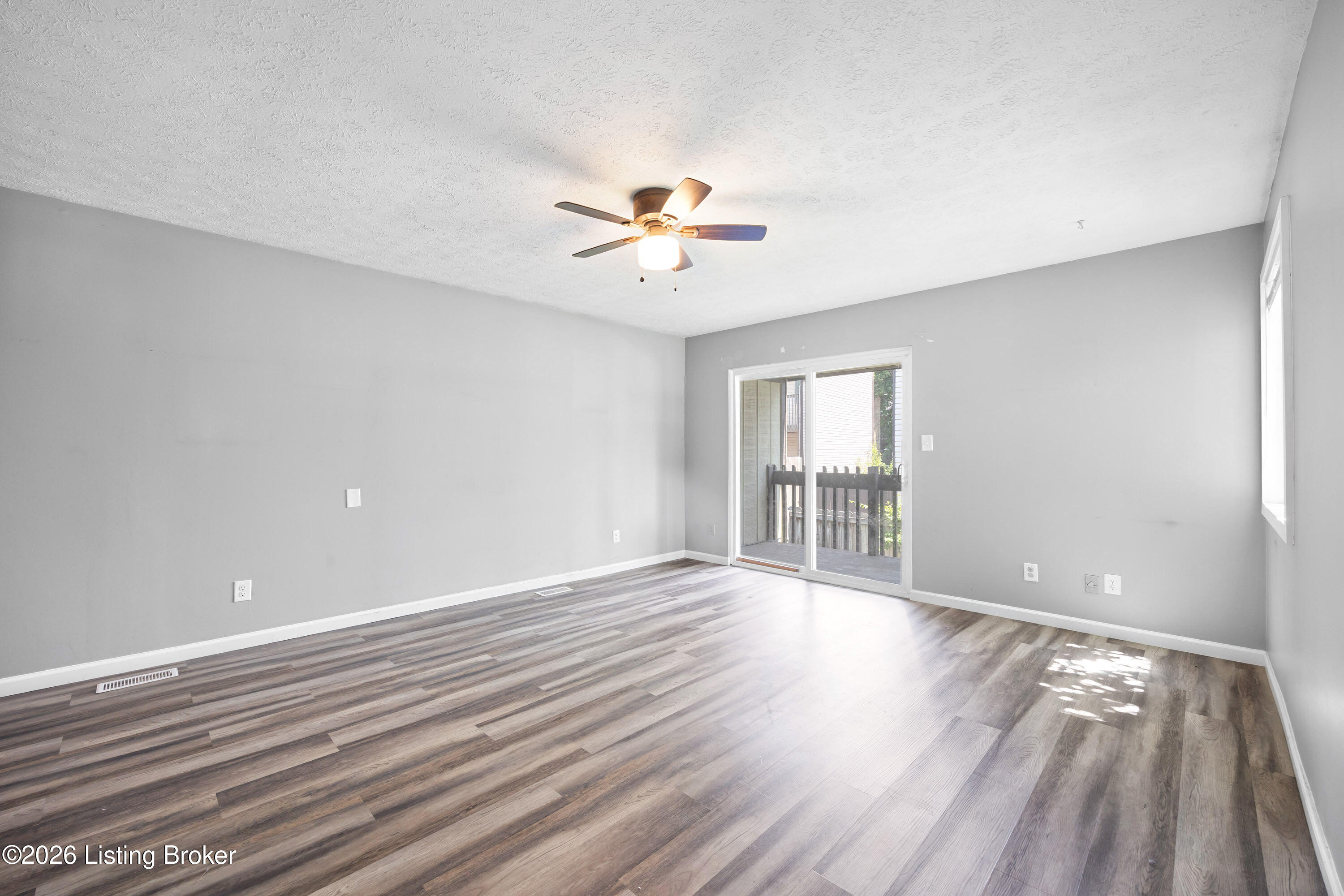 11433 N Tazwell Dr Property Photo 19