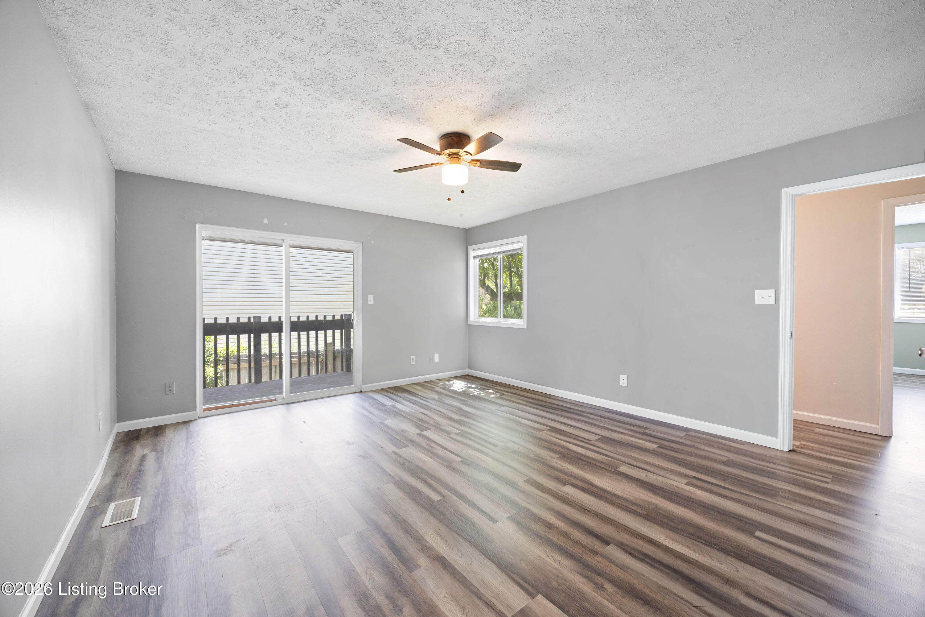 11433 N Tazwell Dr Property Photo 20