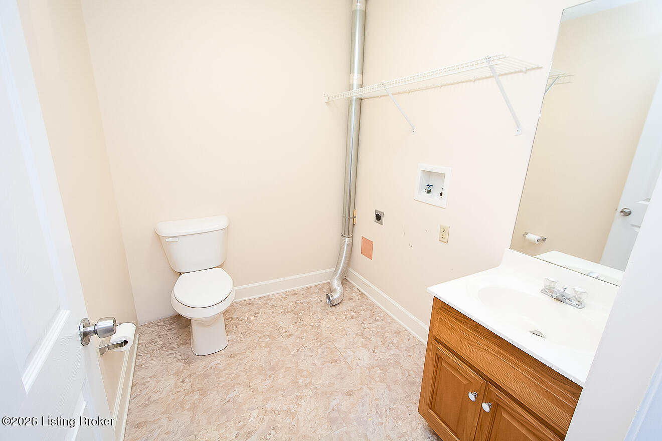 8421 Elsie Ct Property Photo 26