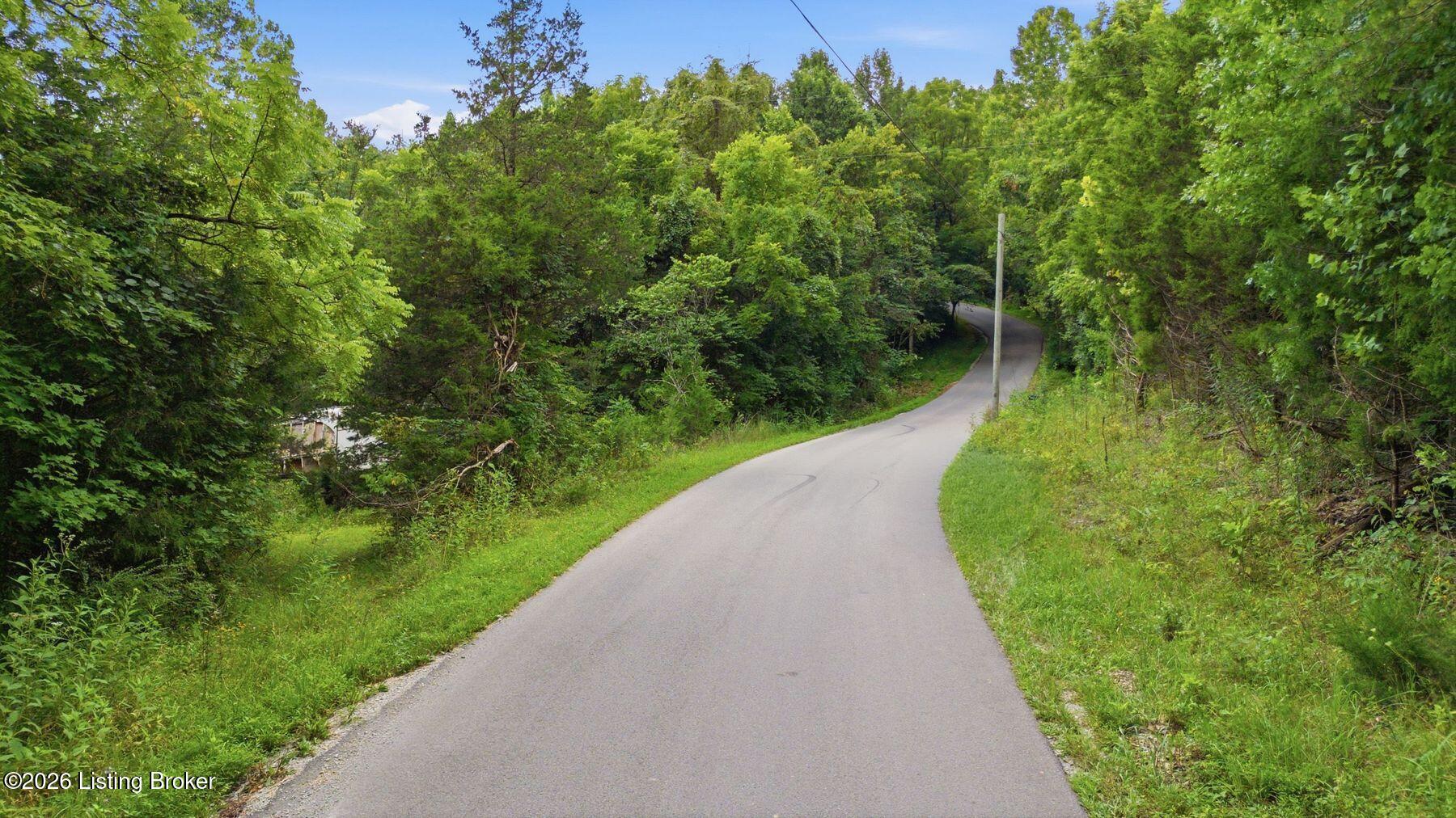 2540 Jim Clark Rd Property Photo 6