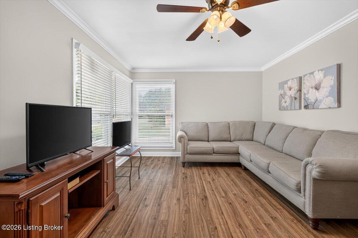 3302 Norwood Dr Property Photo 7