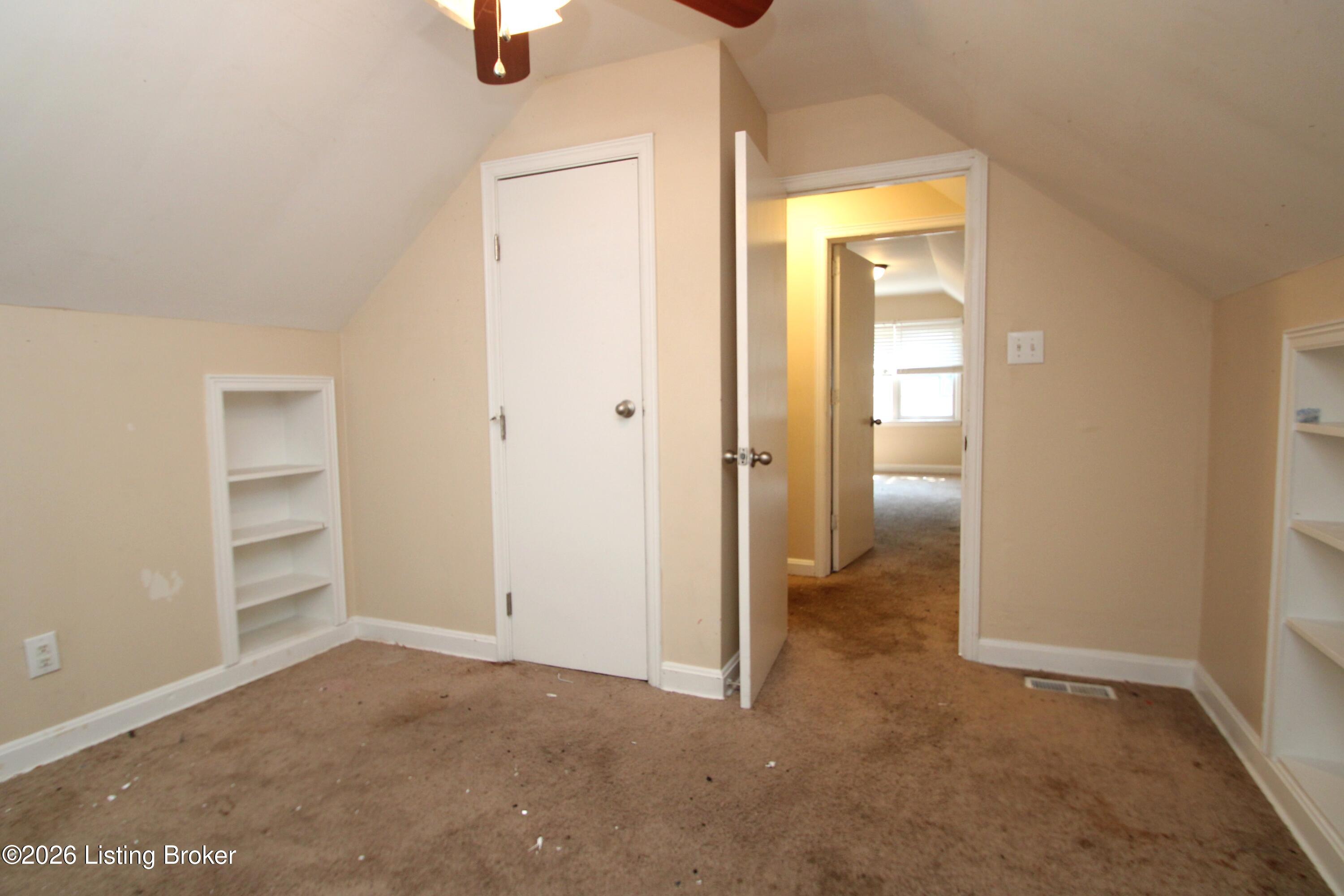 2824 Yorkshire Blvd Property Photo 10