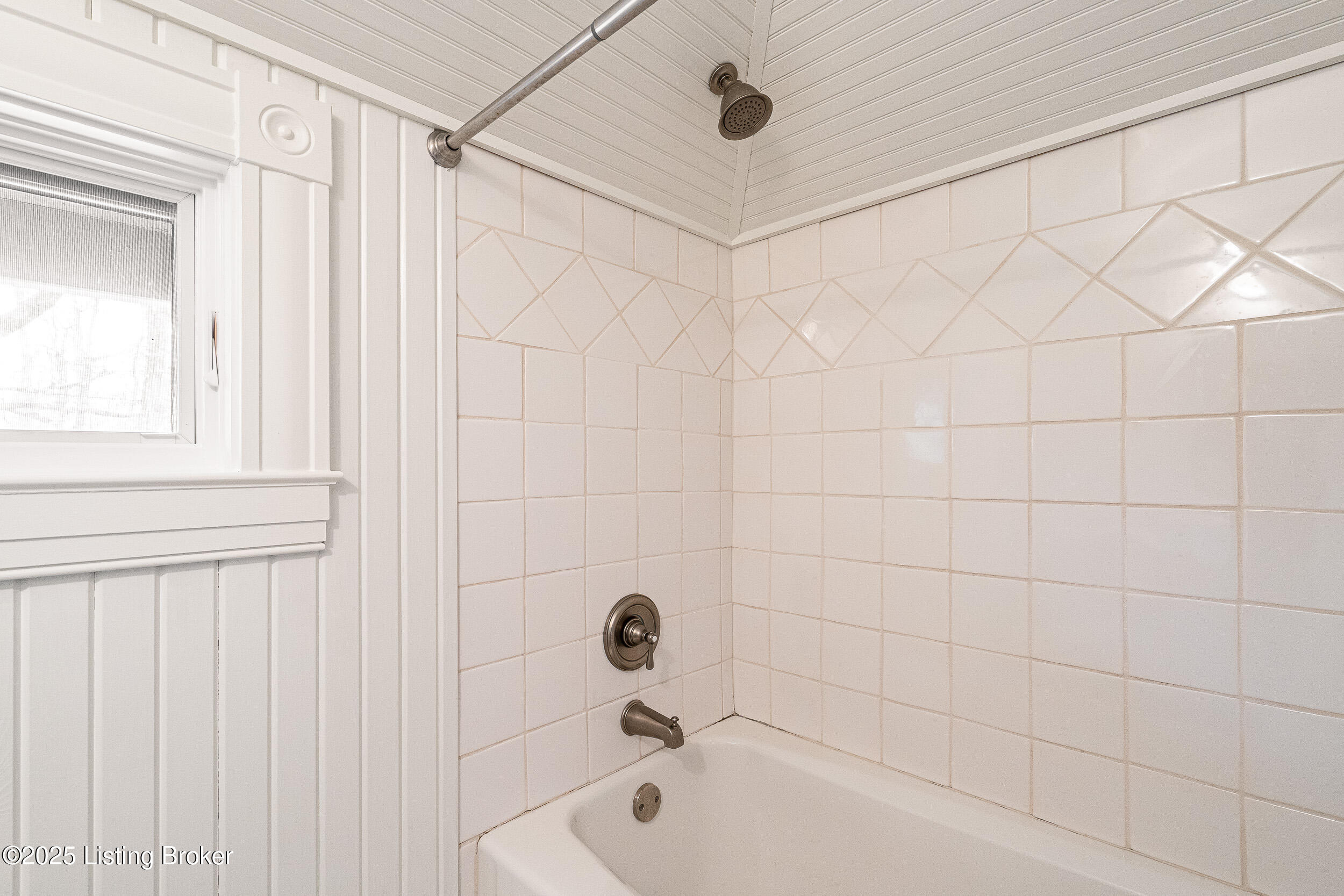1307 Glenbrook Rd Property Photo 31