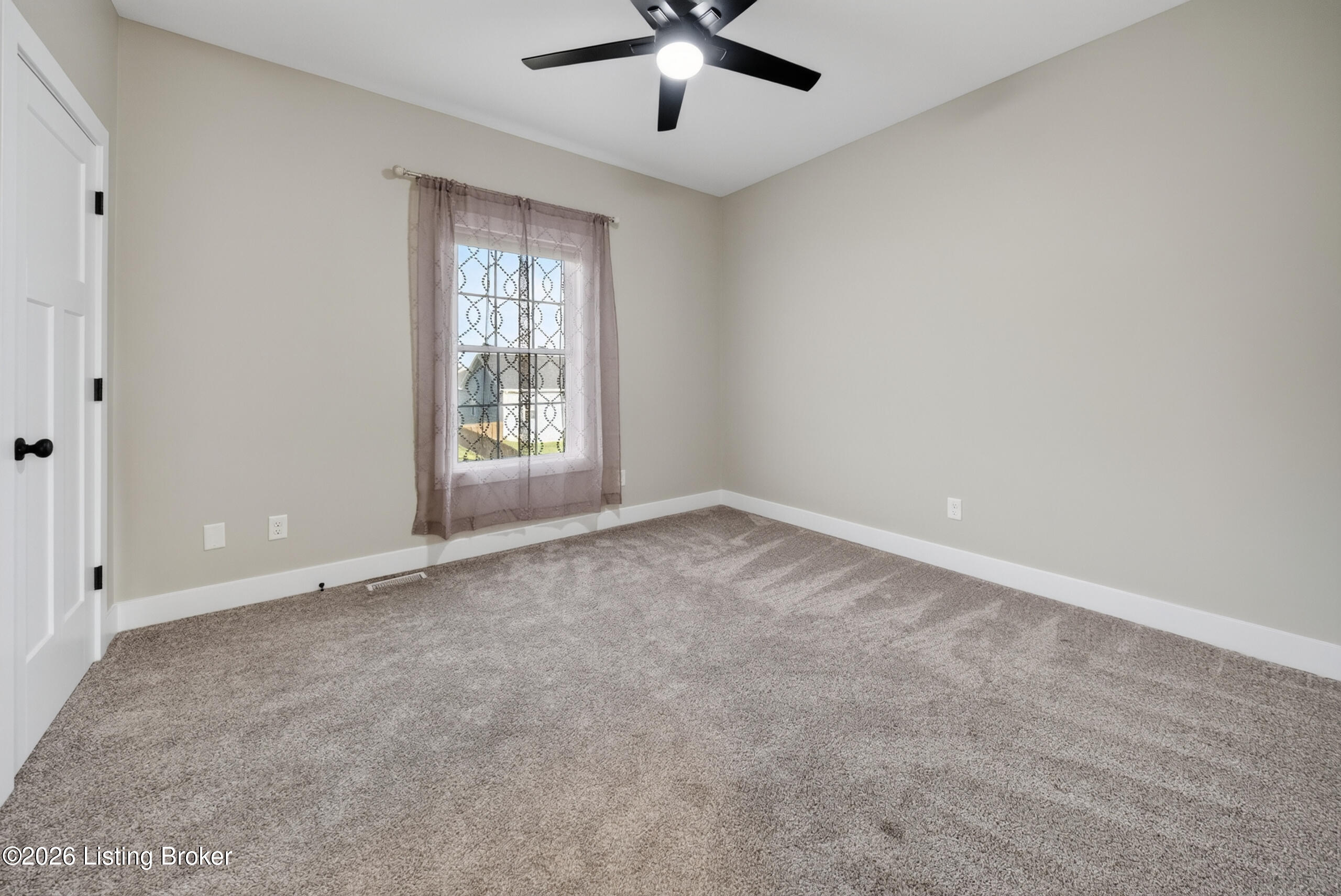 107 Seabiscuit Ct Property Photo 20