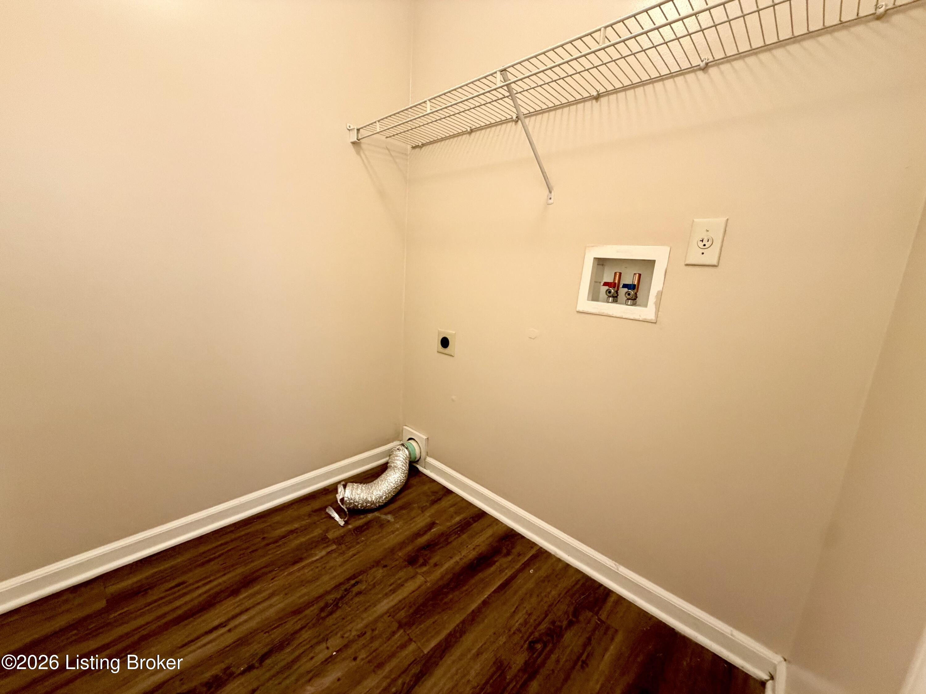 1514 1/2 St Joe Ct Property Photo 12