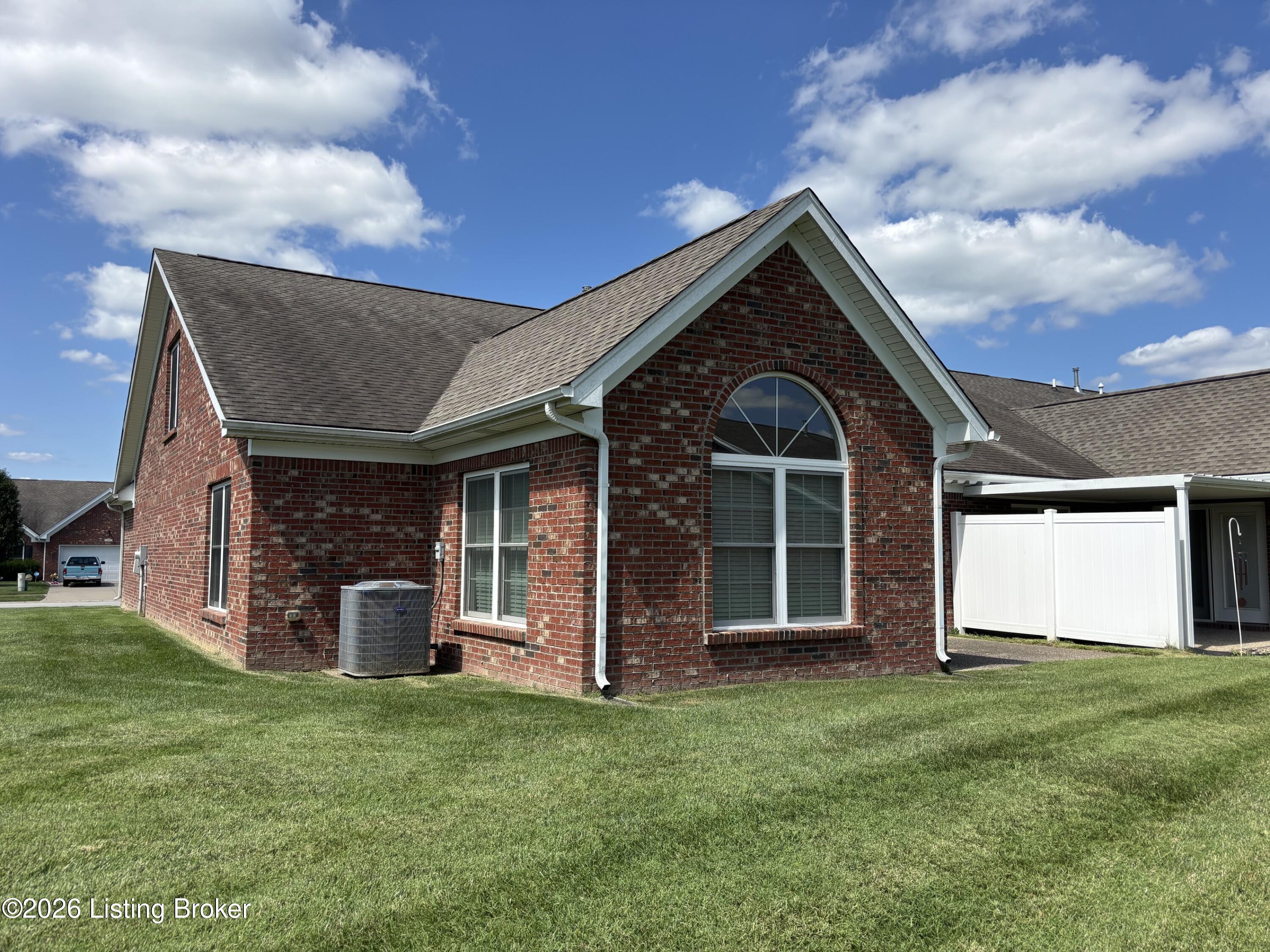 12630 Spring Haven Ct Property Photo 6