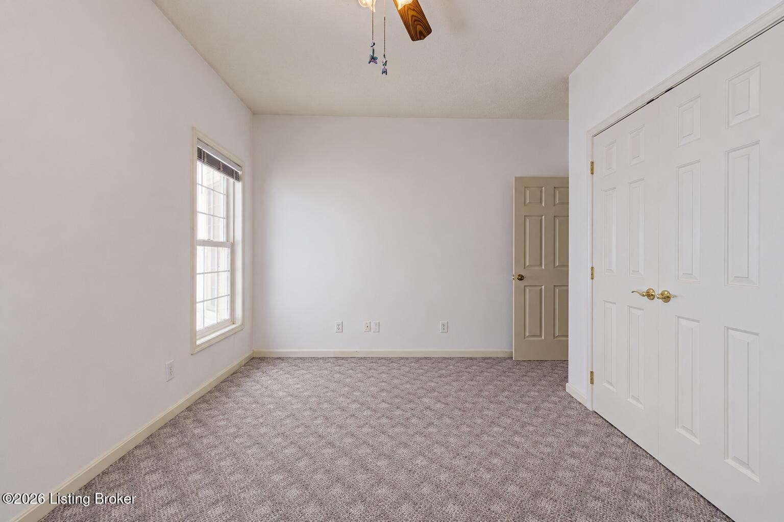 282 Halls Ln Property Photo 26