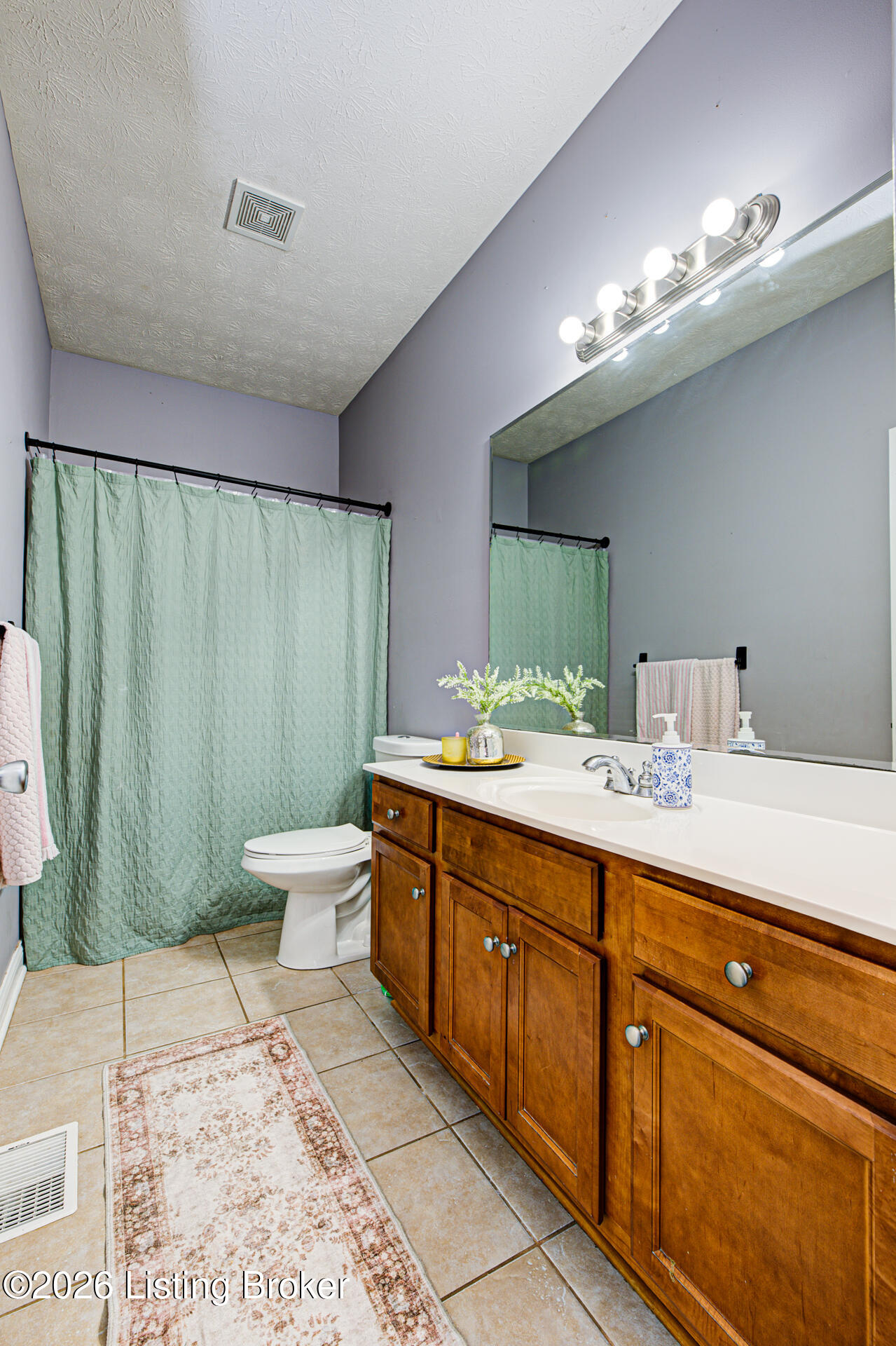 300 Woodlawn Dr Property Photo 26