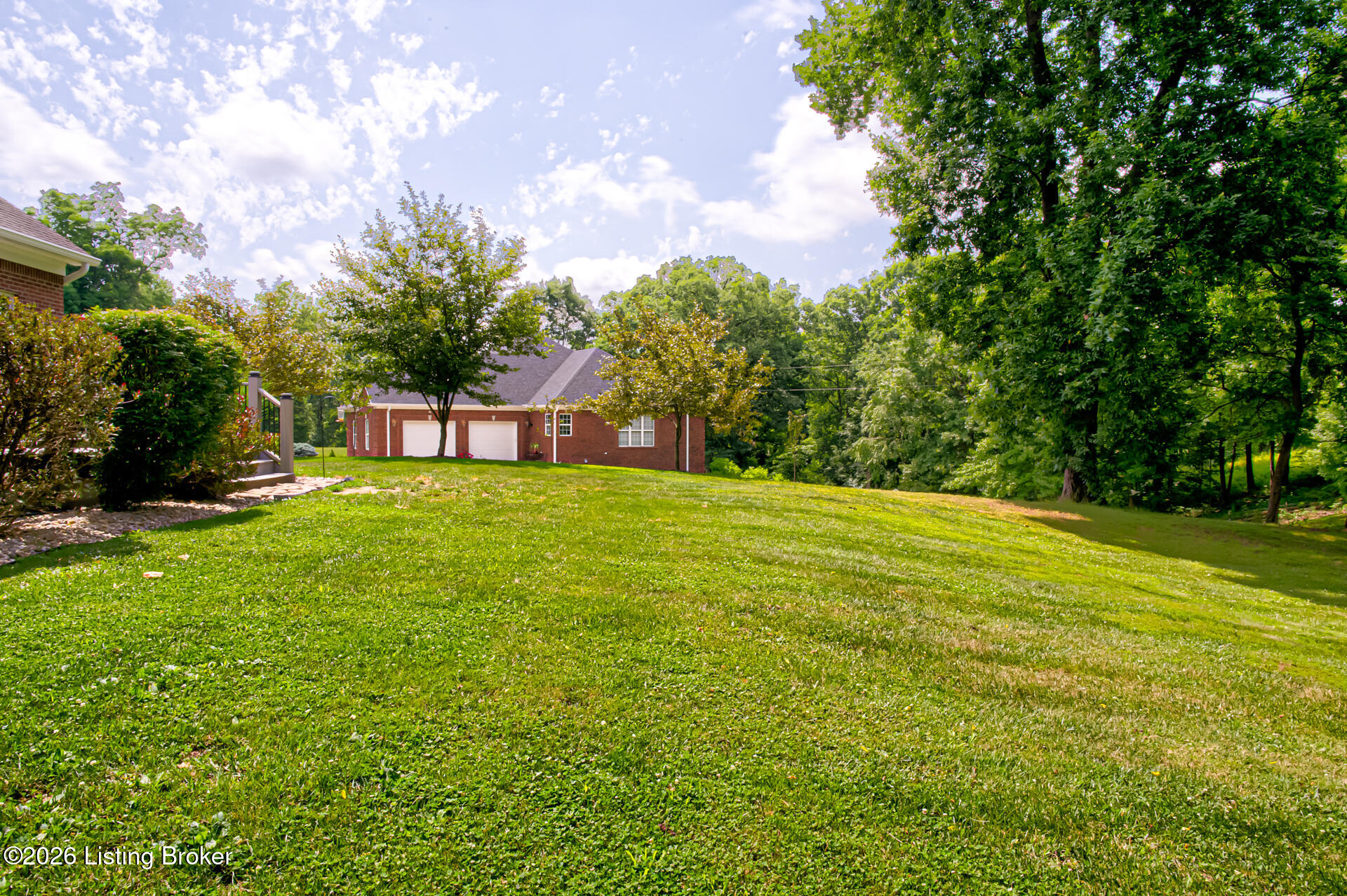300 Woodlawn Dr Property Photo 49