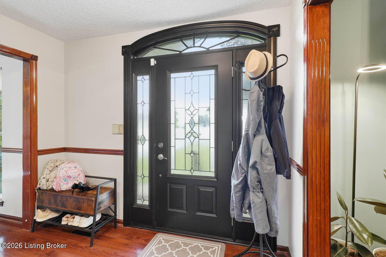 1037 Cobblestone Cir Property Photo 6