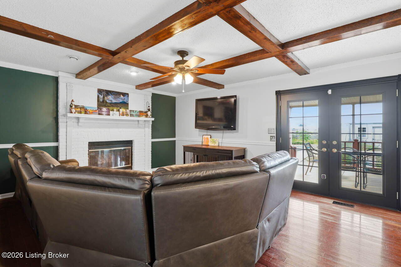 1037 Cobblestone Cir Property Photo 10
