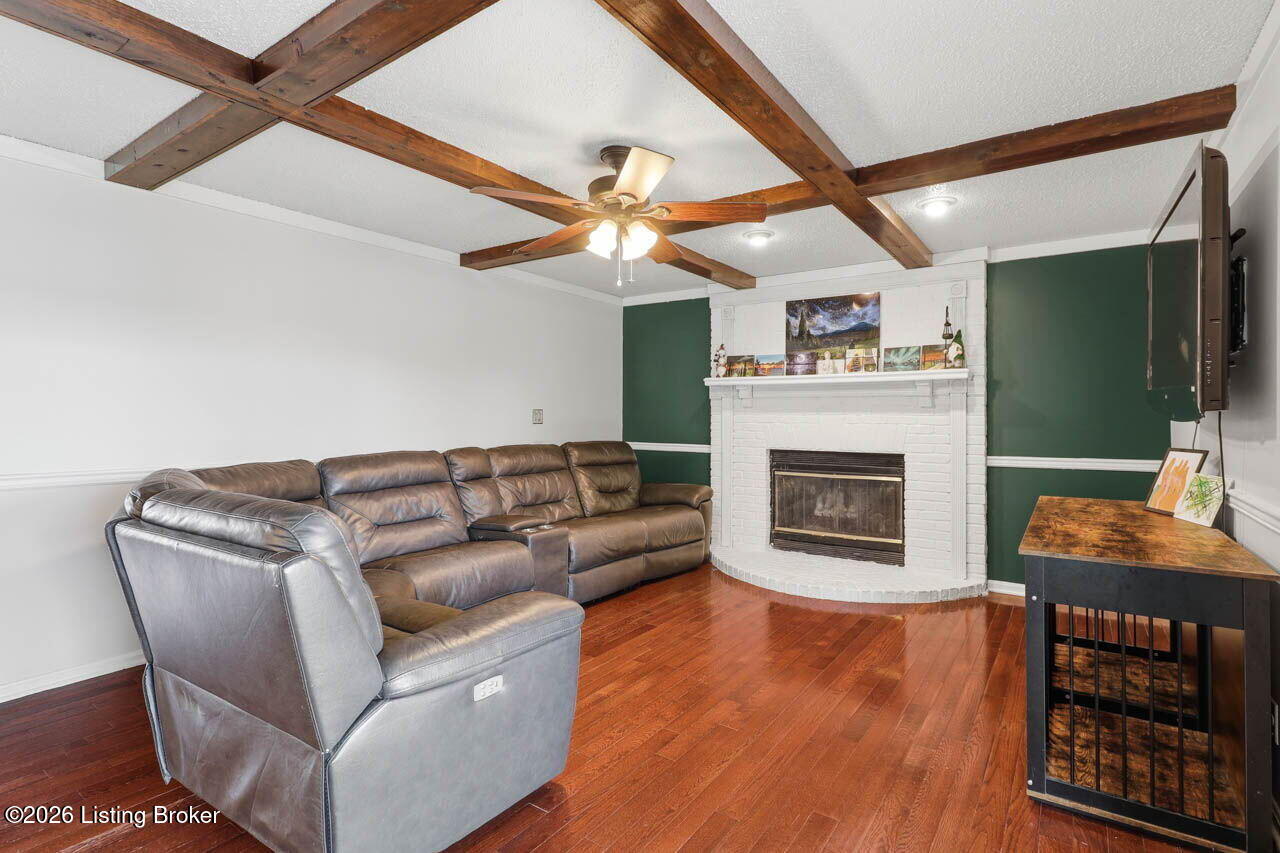 1037 Cobblestone Cir Property Photo 12