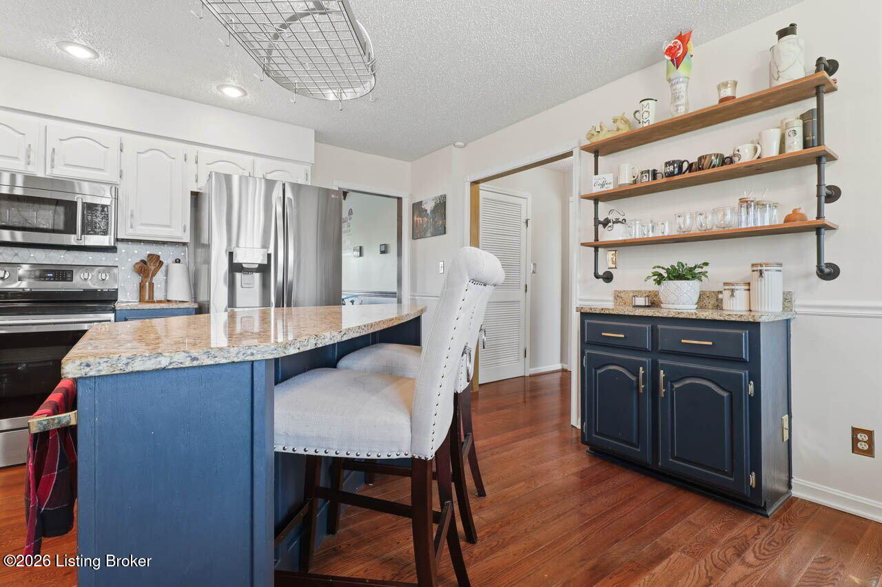 1037 Cobblestone Cir Property Photo 19