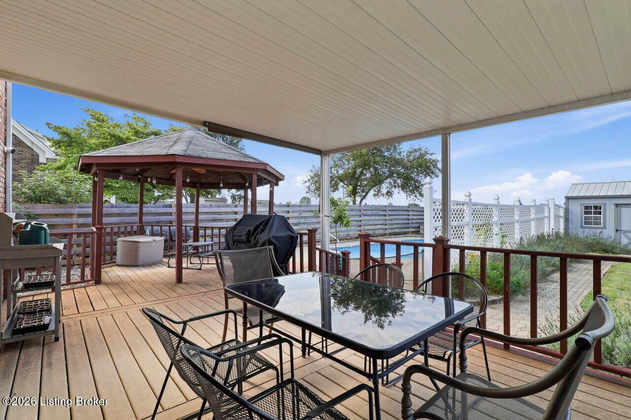1037 Cobblestone Cir Property Photo 37