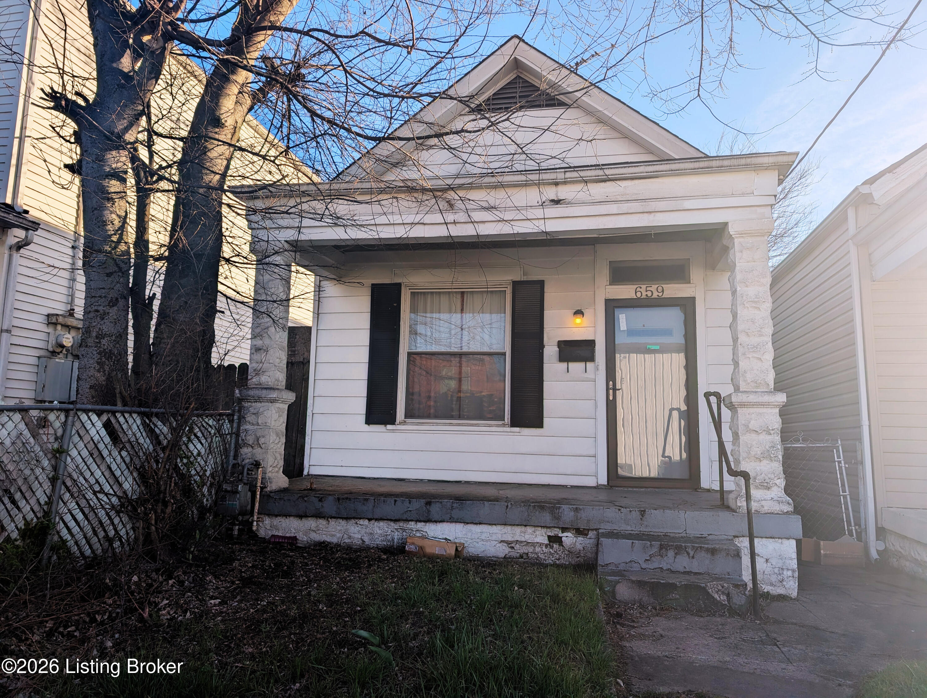 659 Mix Ave Property Photo 1
