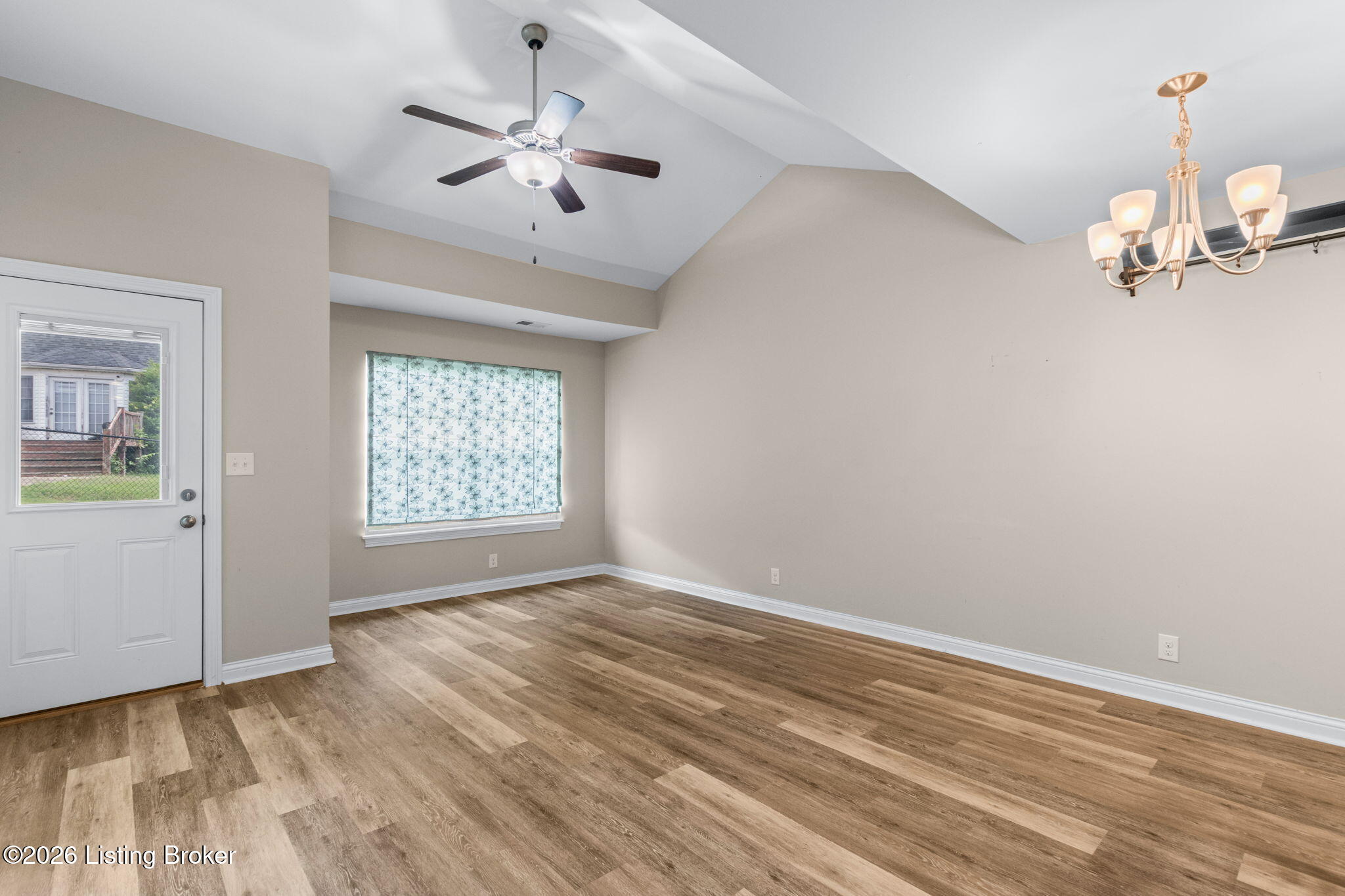 6705 Eagle Wood Dr Property Photo 23
