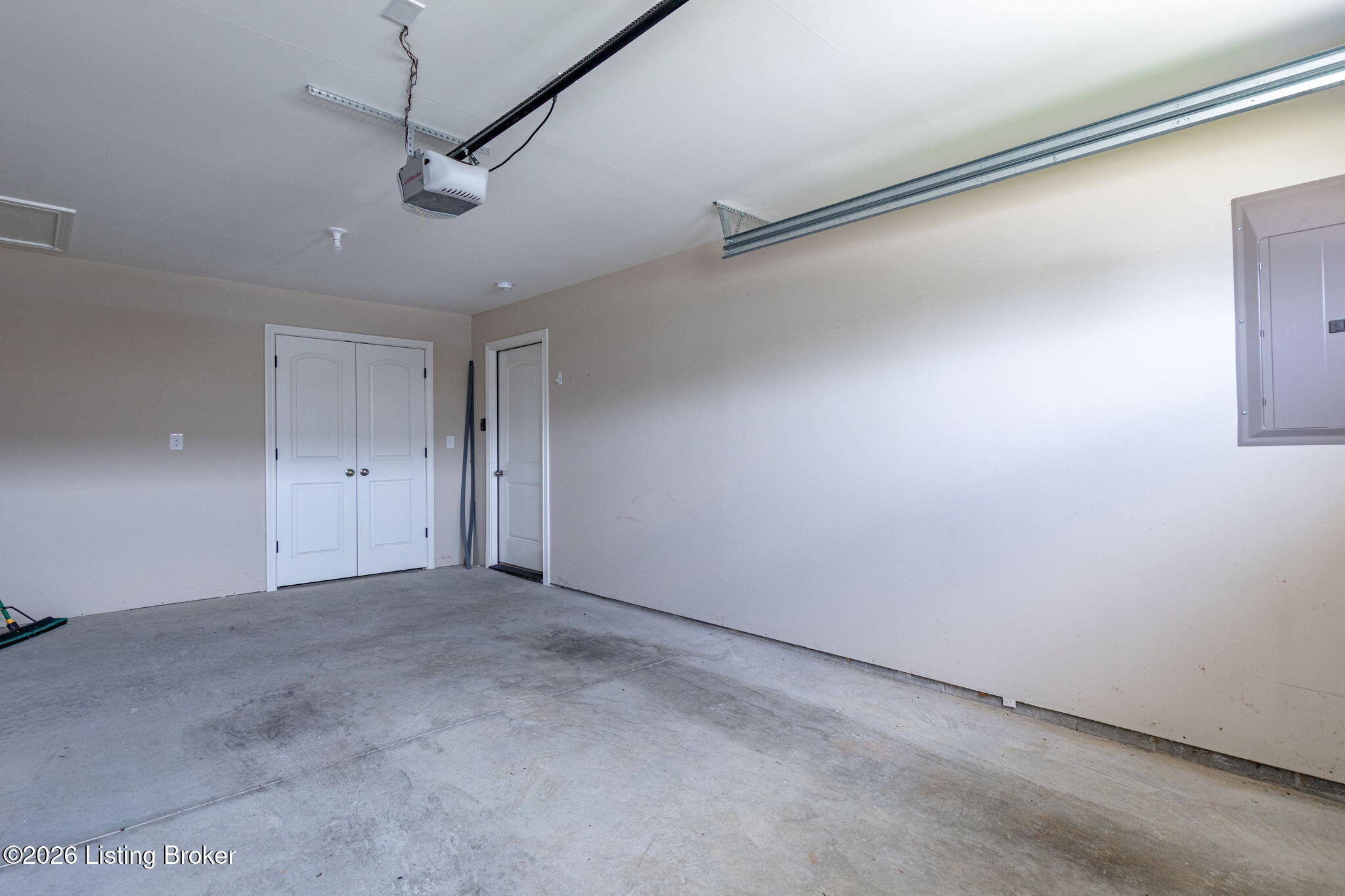 6705 Eagle Wood Dr Property Photo 41