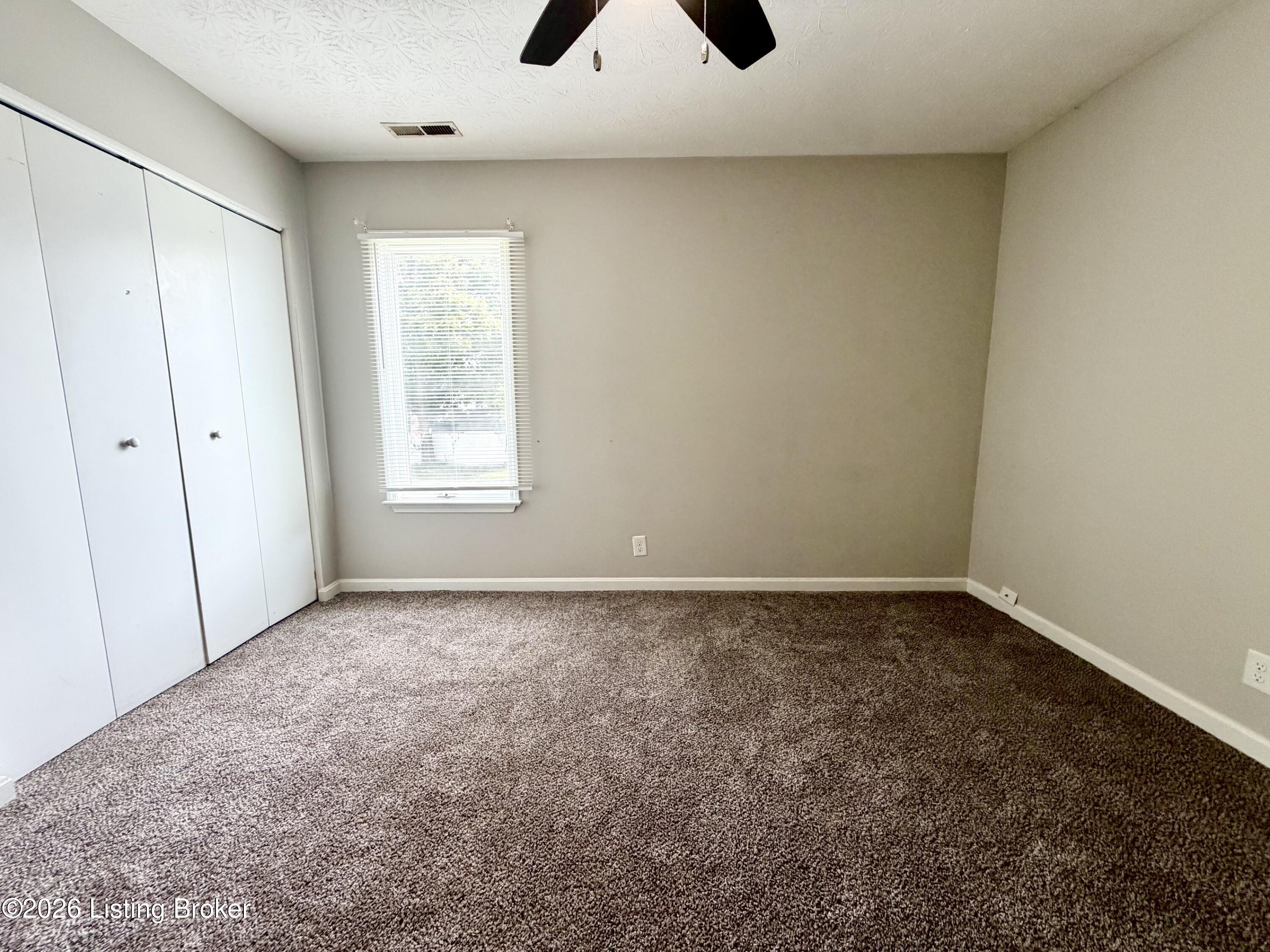 821 Commerce St Property Photo 4