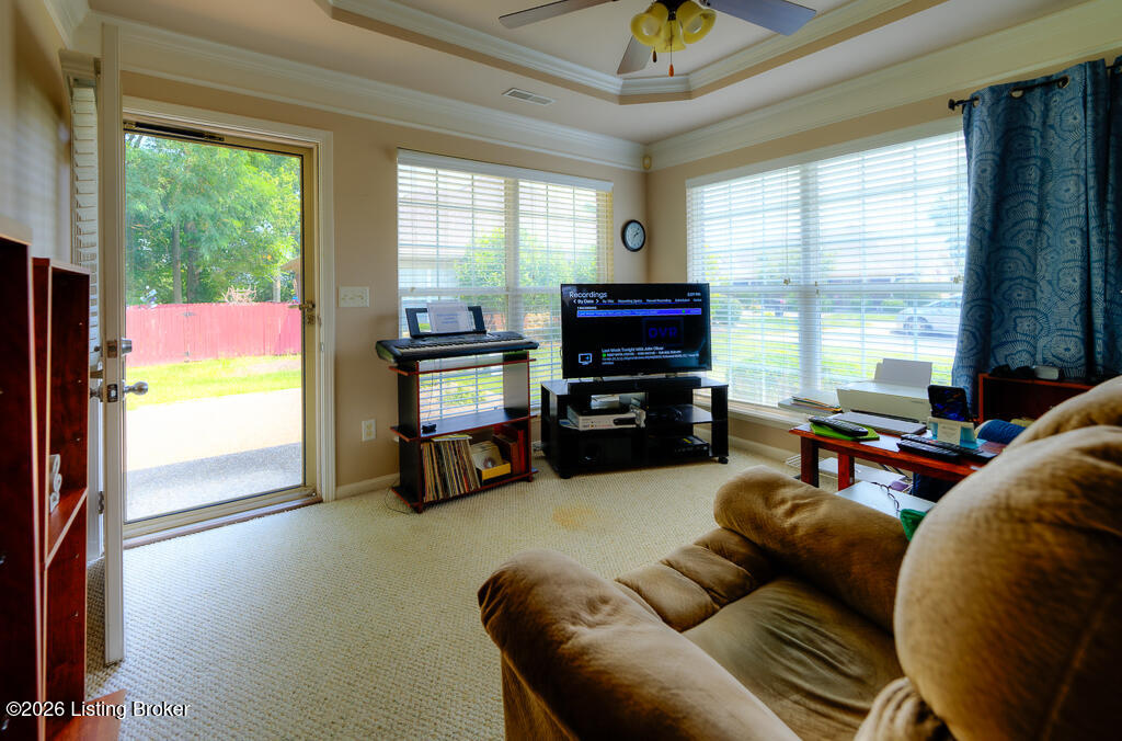 7023 Adeno Way Property Photo 16
