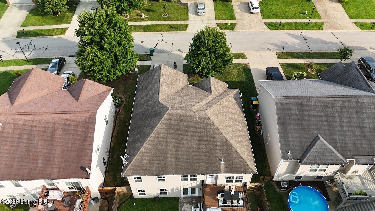 12307 Amber Woods Ct Property Photo 7