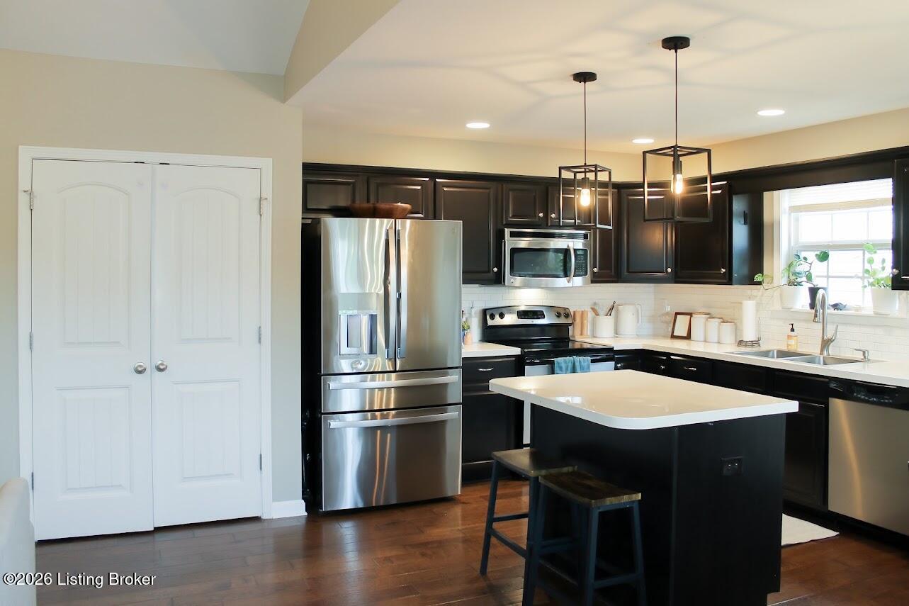 12307 Amber Woods Ct Property Photo 14