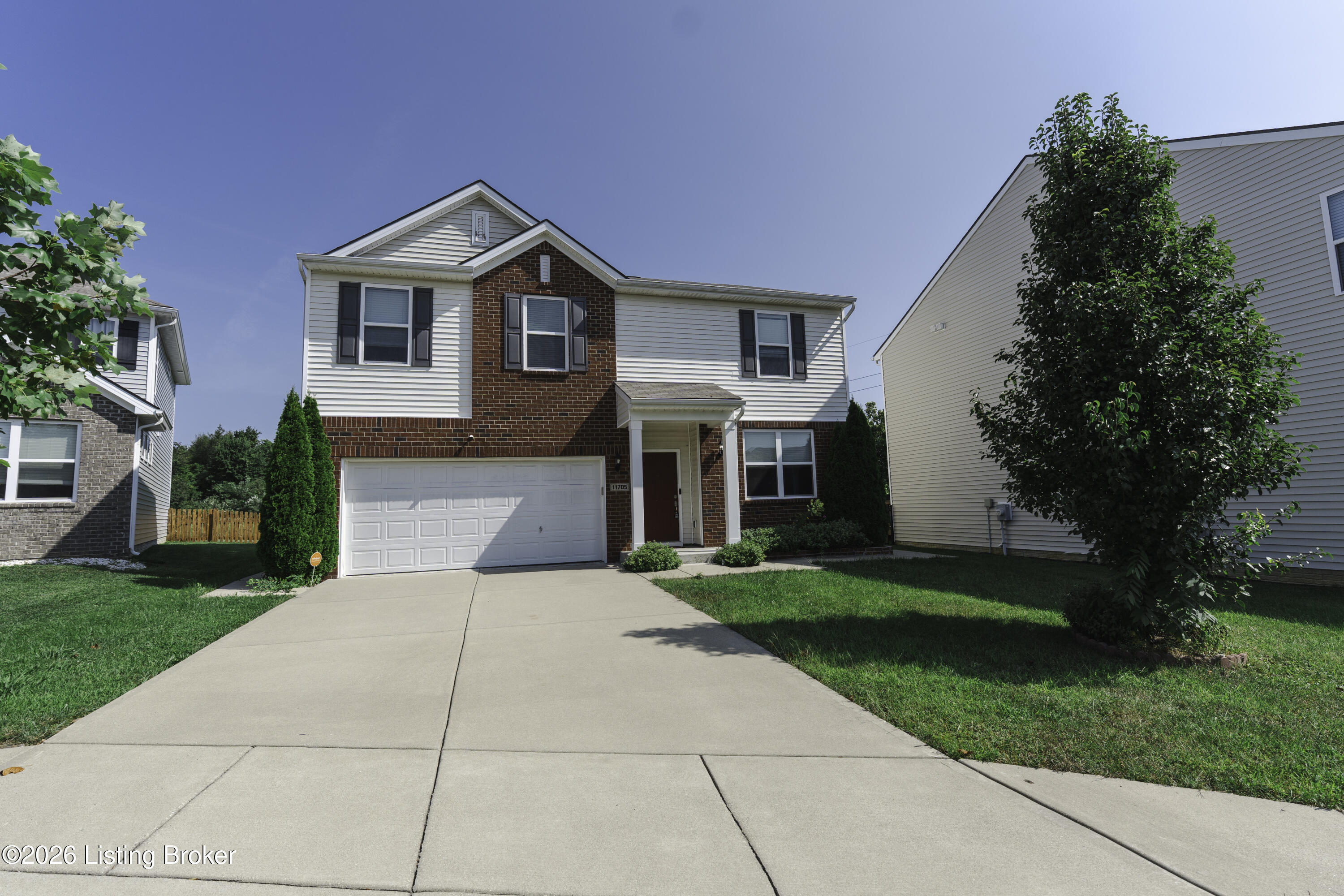 11705 Beacon Ct Property Photo 1