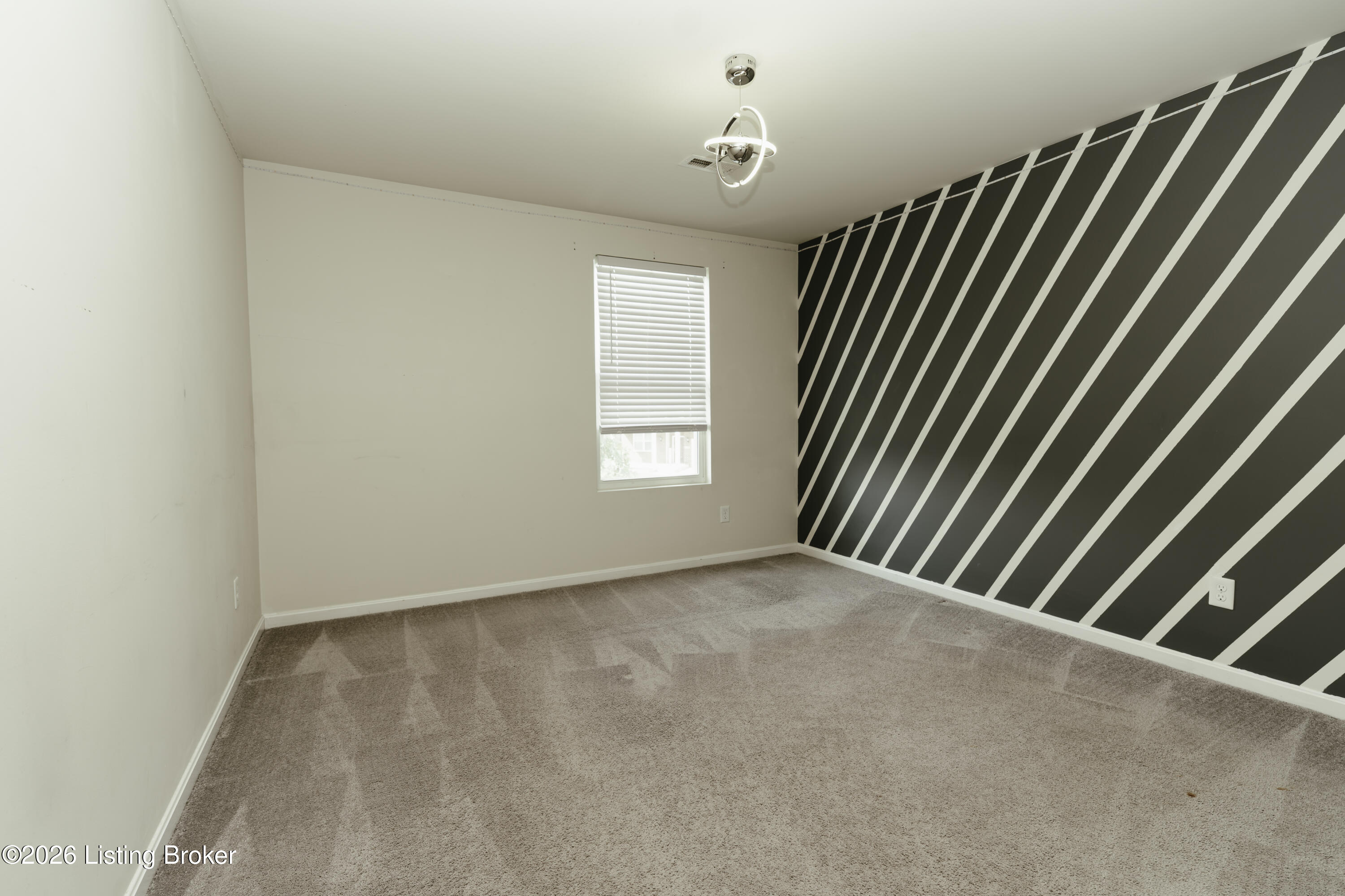 11705 Beacon Ct Property Photo 17