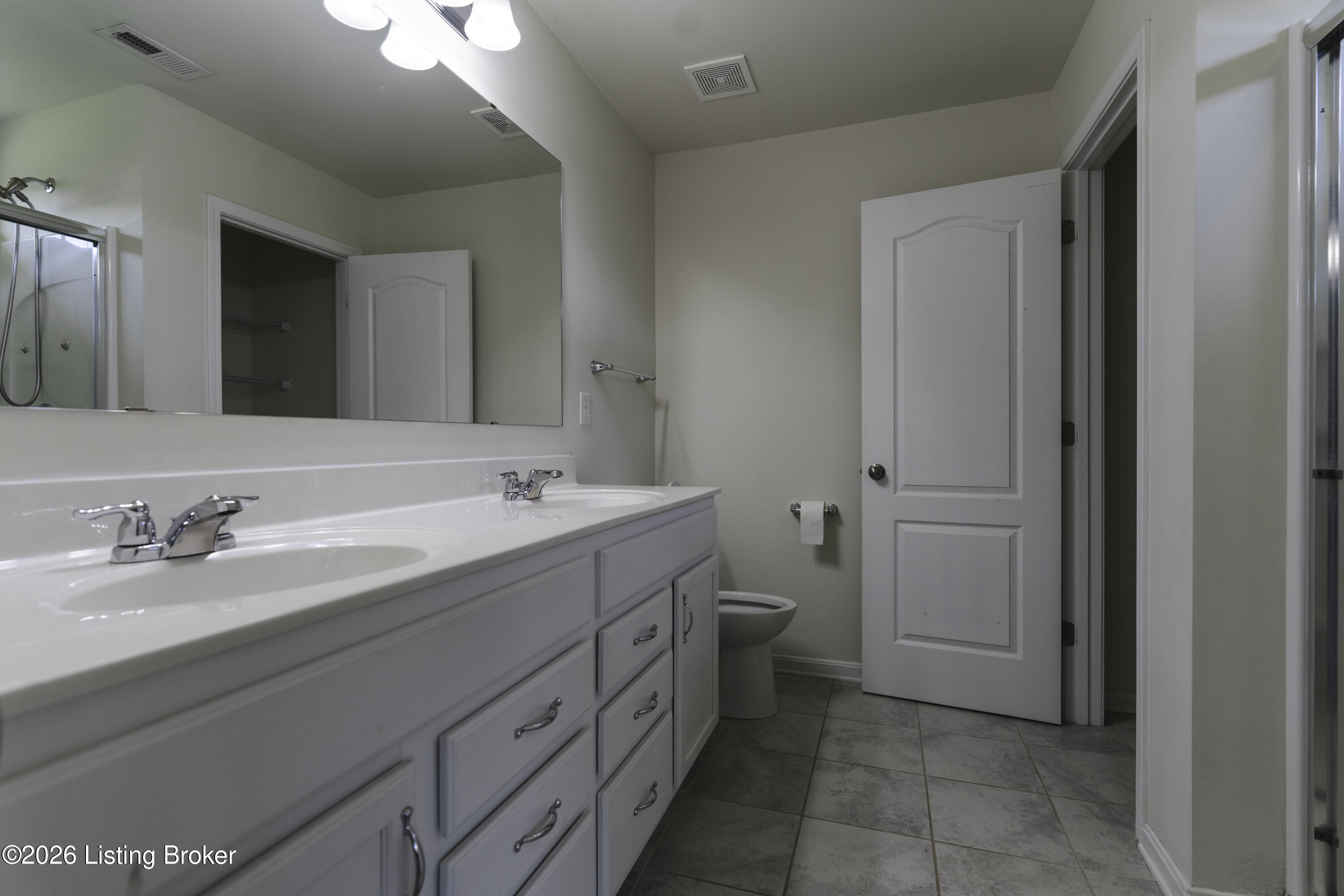 11705 Beacon Ct Property Photo 19