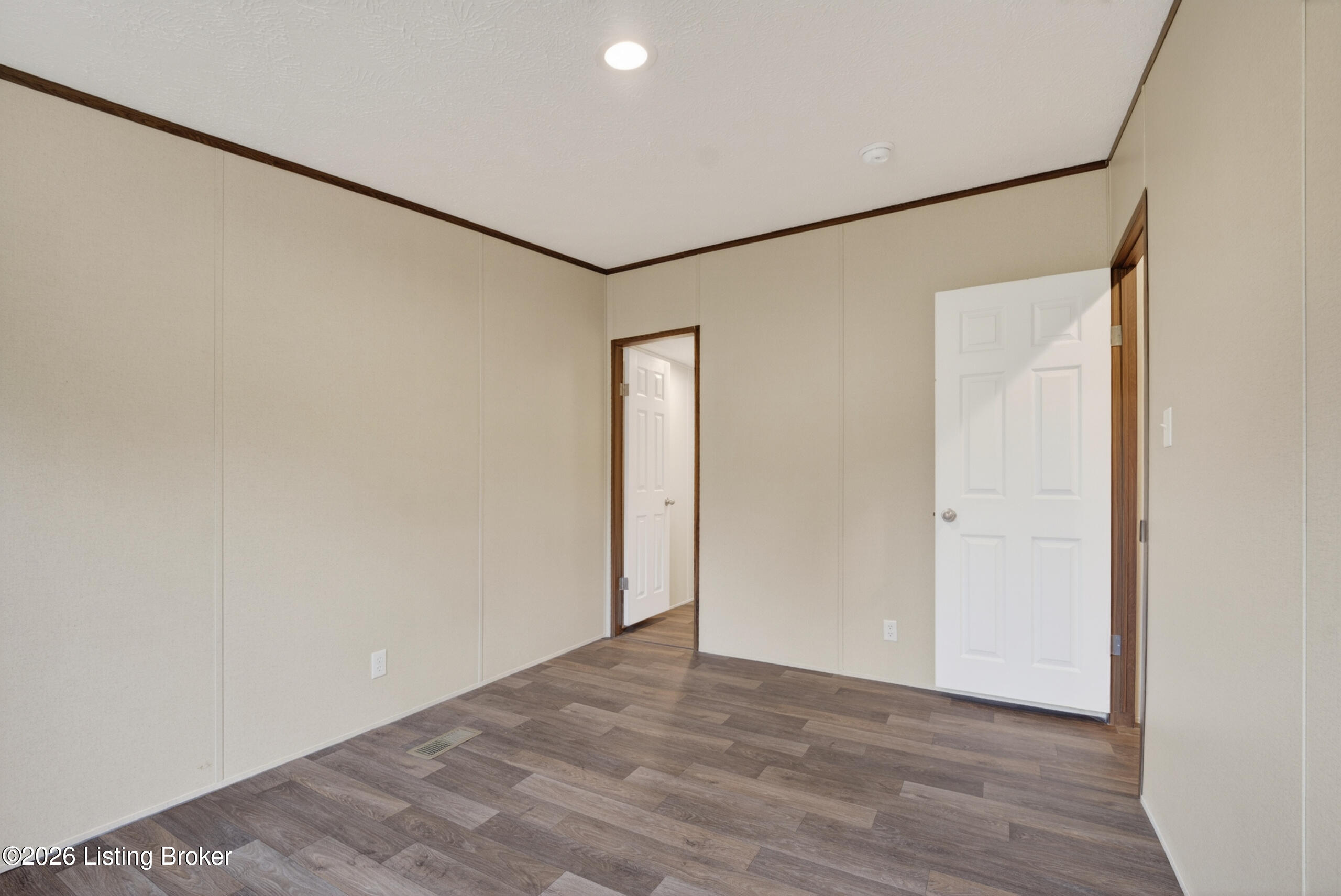 266 Cedar Rdg Ln Property Photo 16