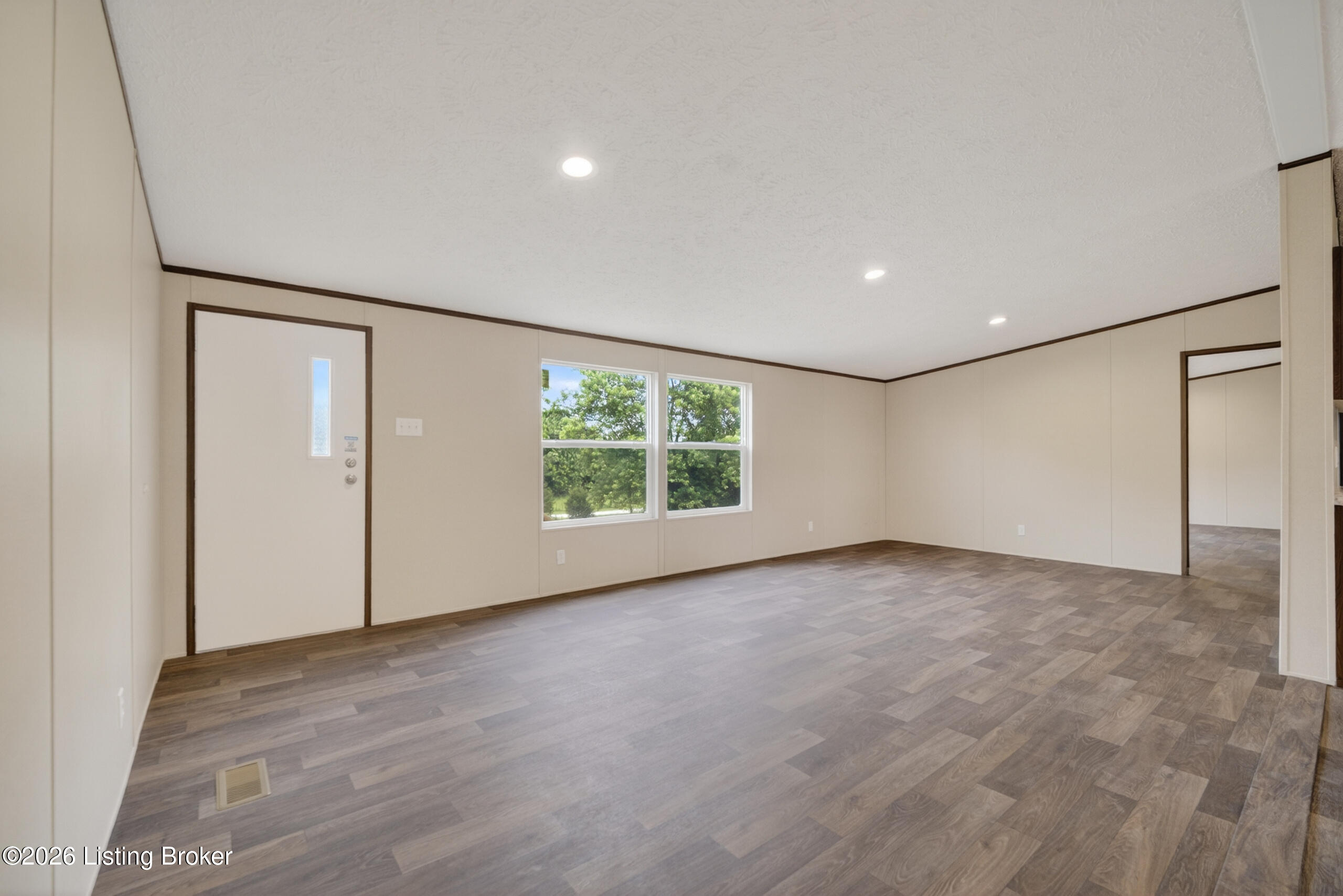 266 Cedar Rdg Ln Property Photo 18