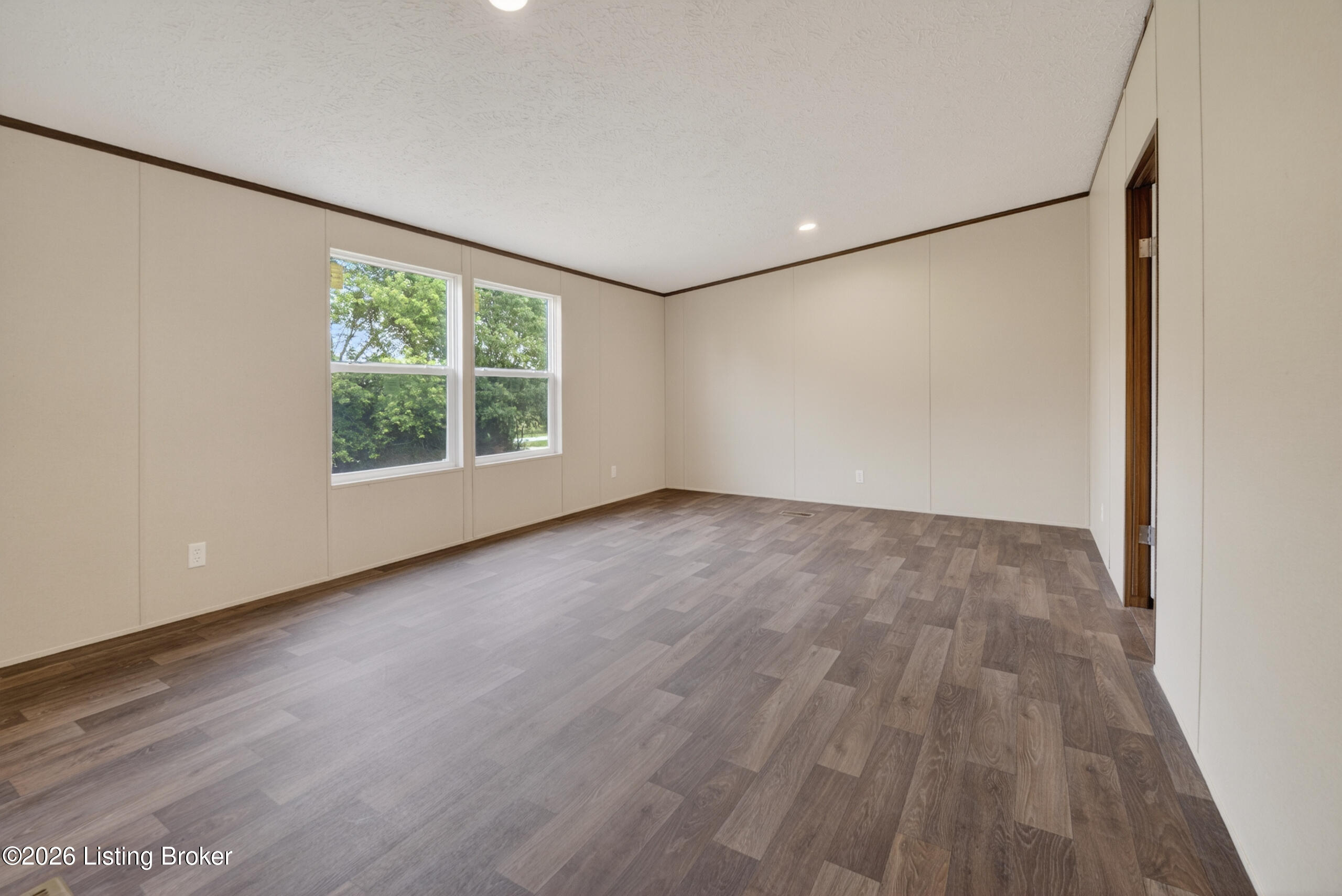 266 Cedar Rdg Ln Property Photo 23