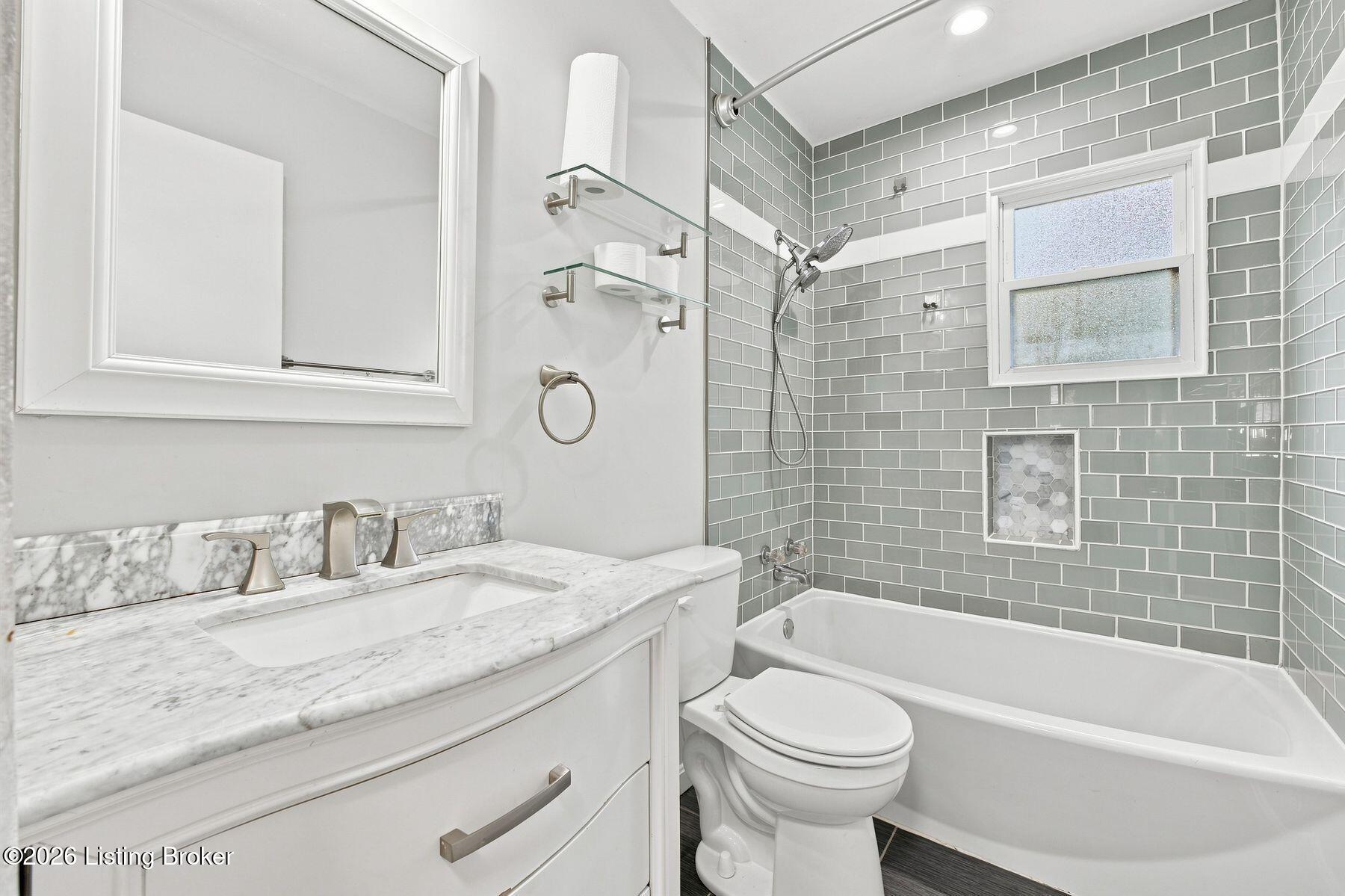 4721 Cliff Ave Property Photo 17