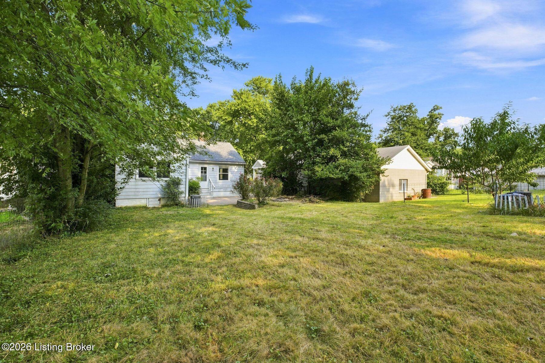 4721 Cliff Ave Property Photo 23